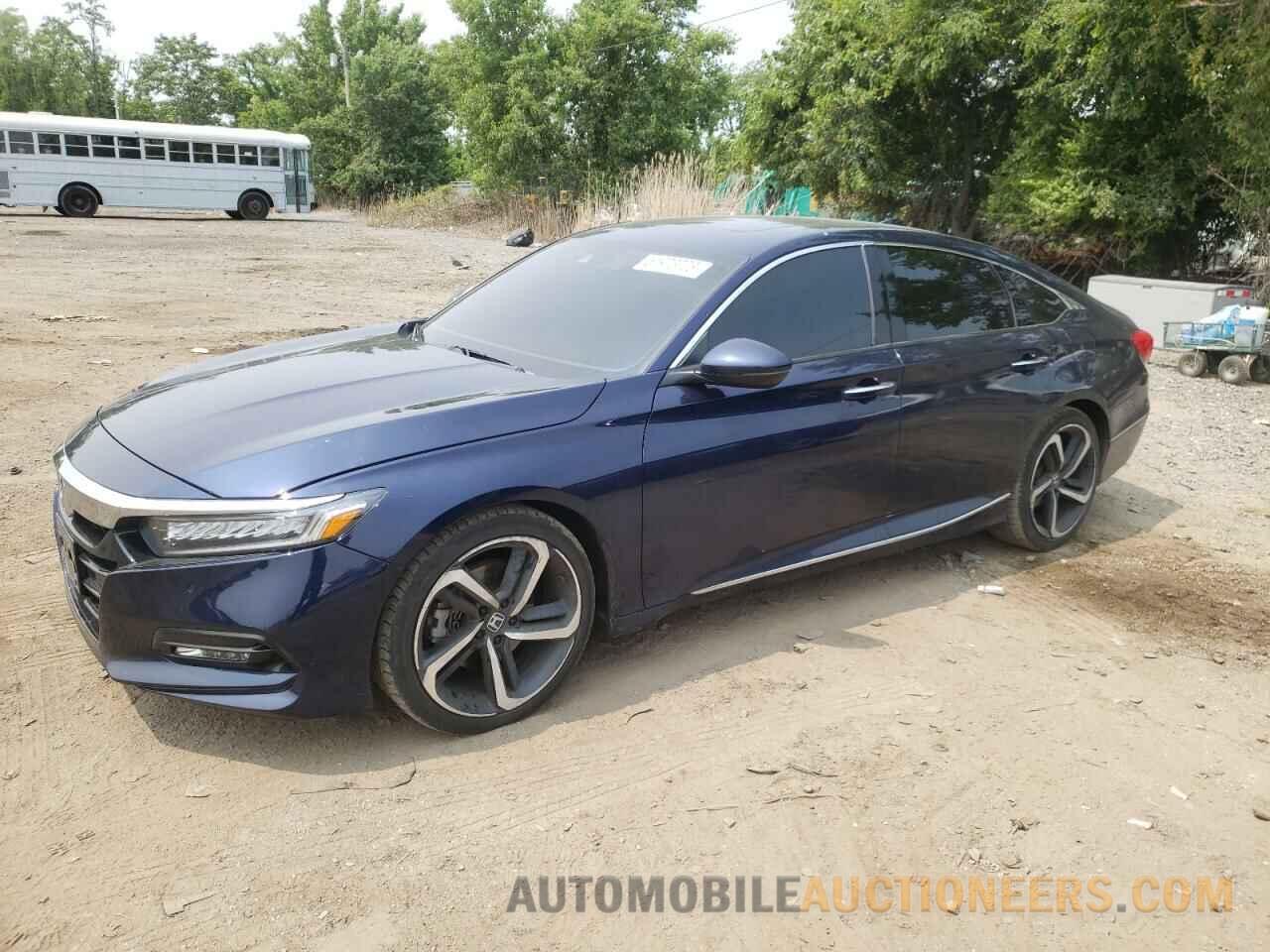 1HGCV2F9XJA050207 HONDA ACCORD 2018