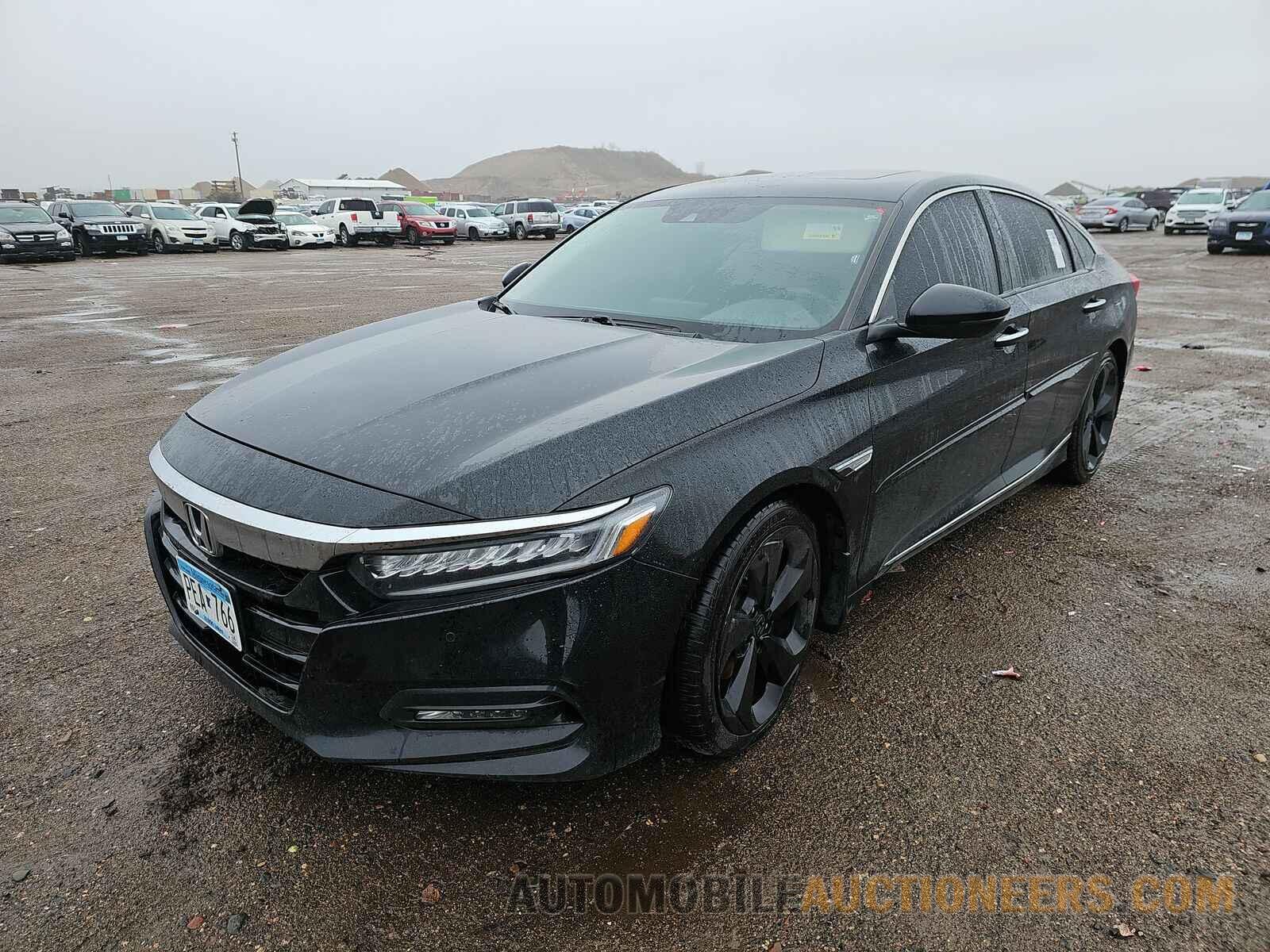 1HGCV2F9XKA000764 Honda Accord Sedan 2019