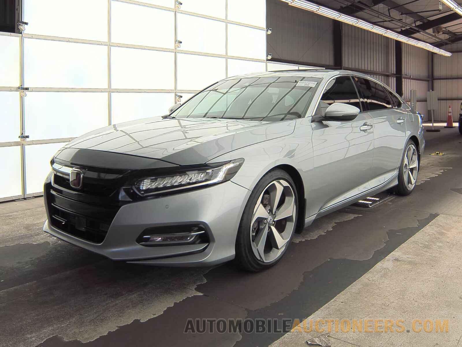 1HGCV2F9XKA006855 Honda Accord Sedan 2019