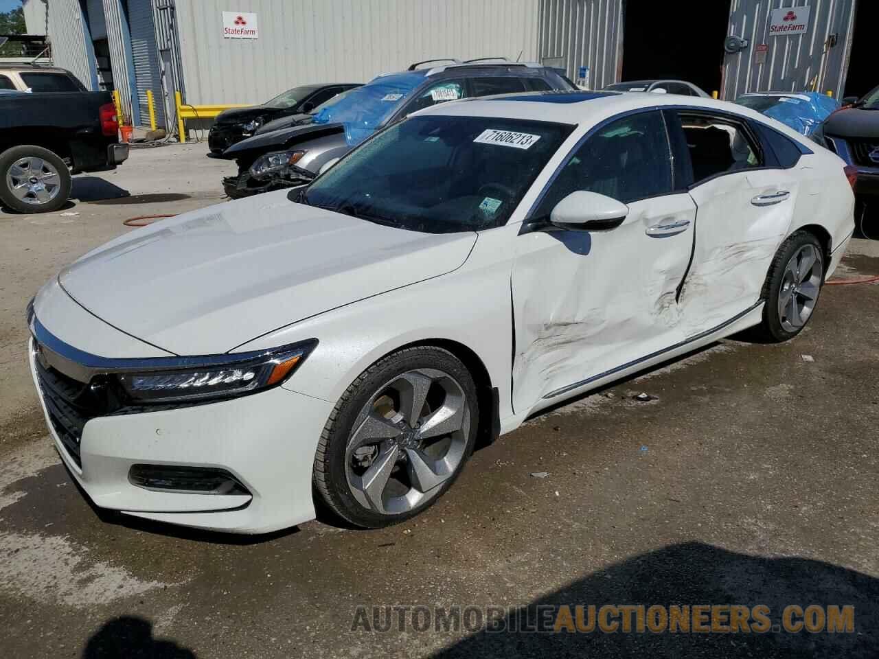 1HGCV2F9XKA013952 HONDA ACCORD 2019