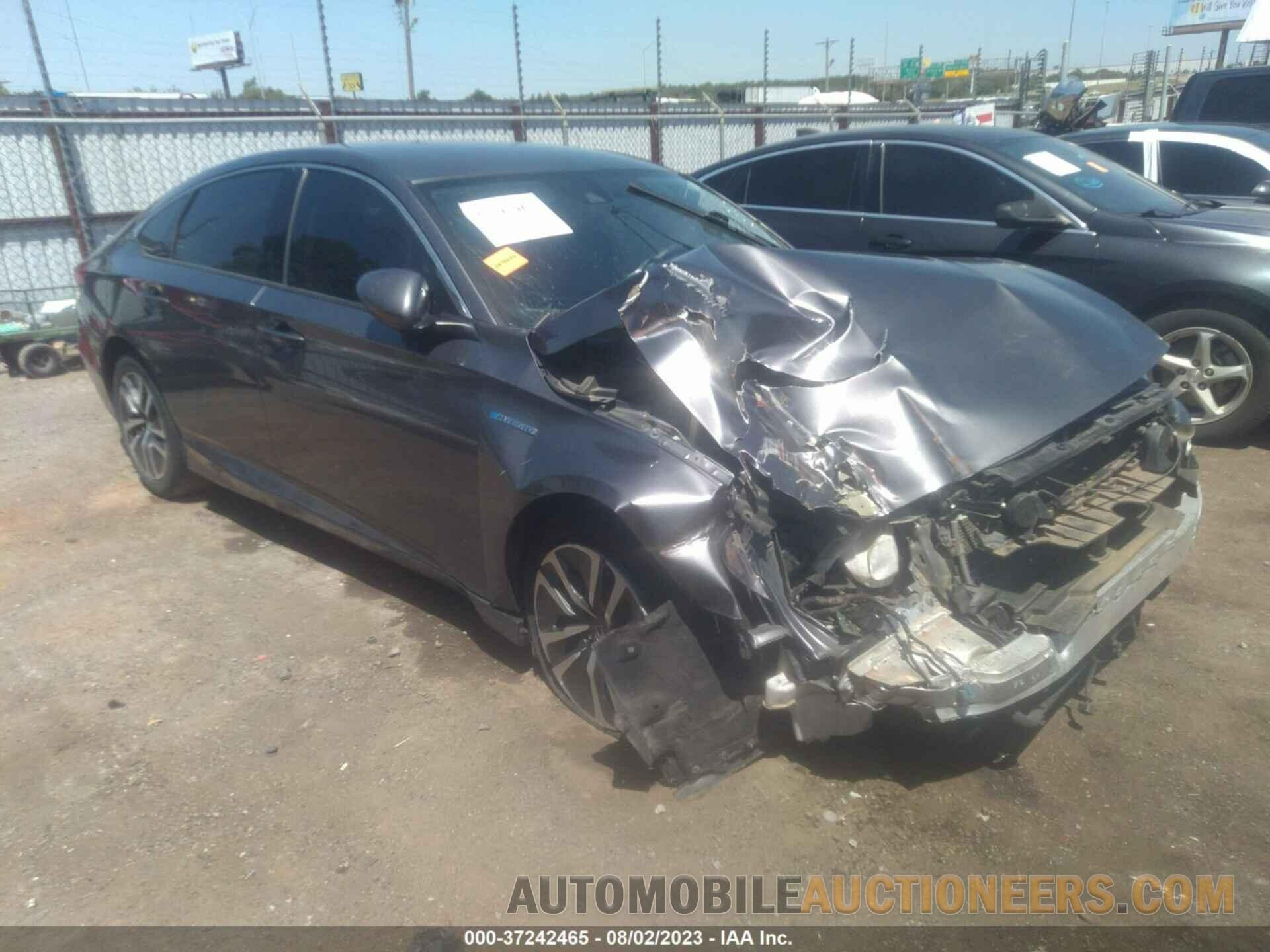 1HGCV3F14JA015307 HONDA ACCORD HYBRID 2018