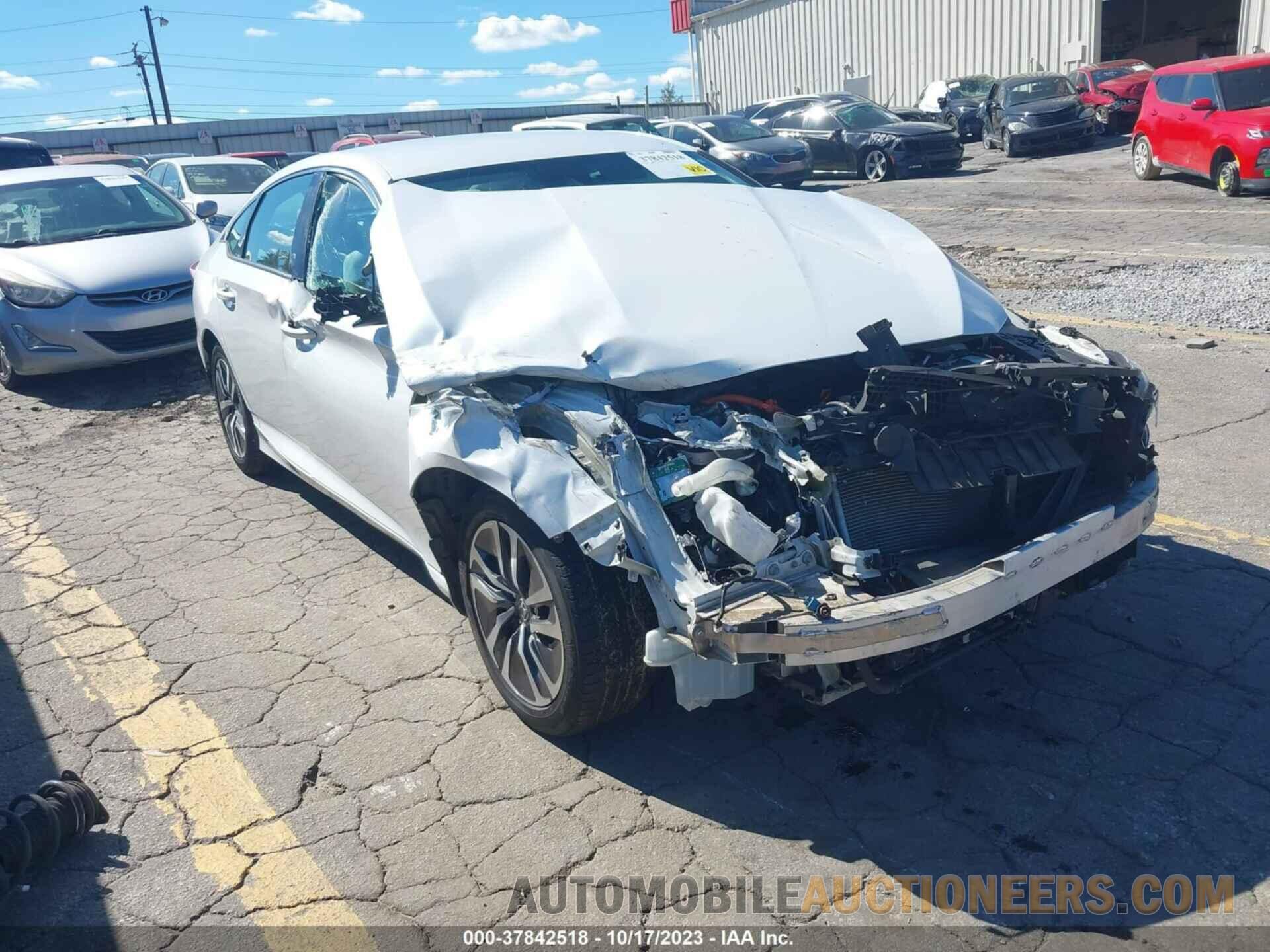 1HGCV3F16KA003421 HONDA ACCORD HYBRID 2019