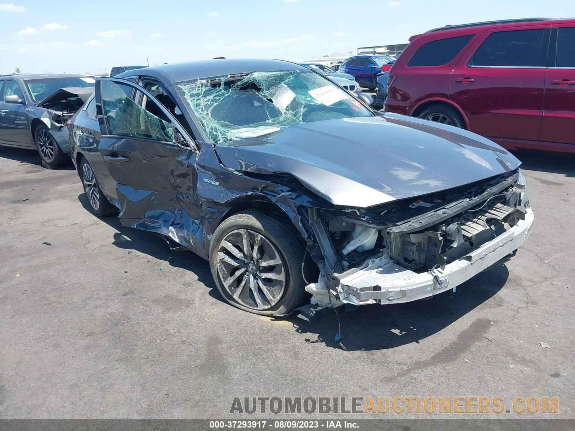 1HGCV3F16KA004424 HONDA ACCORD HYBRID 2019