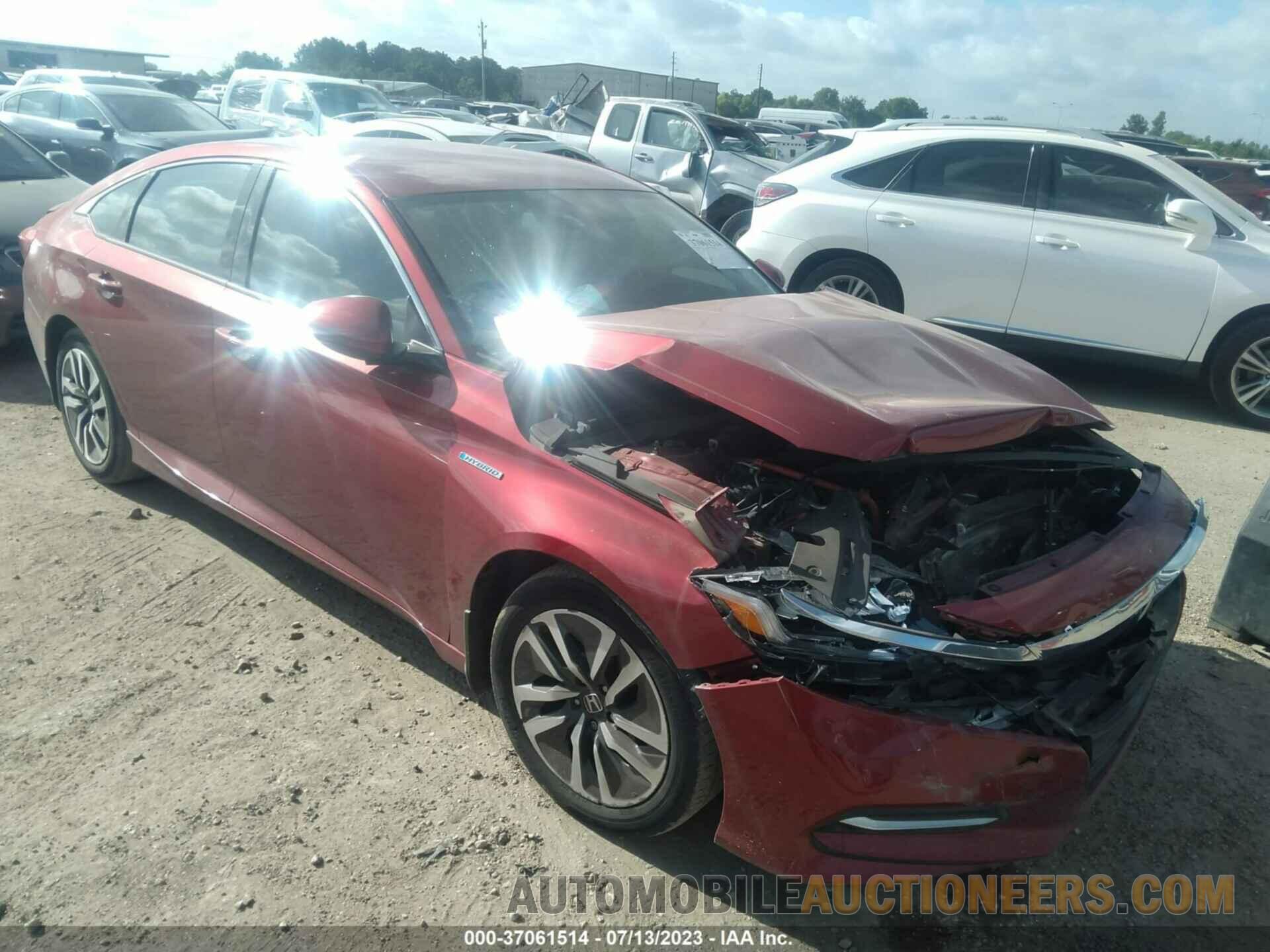 1HGCV3F17JA007041 HONDA ACCORD HYBRID 2018