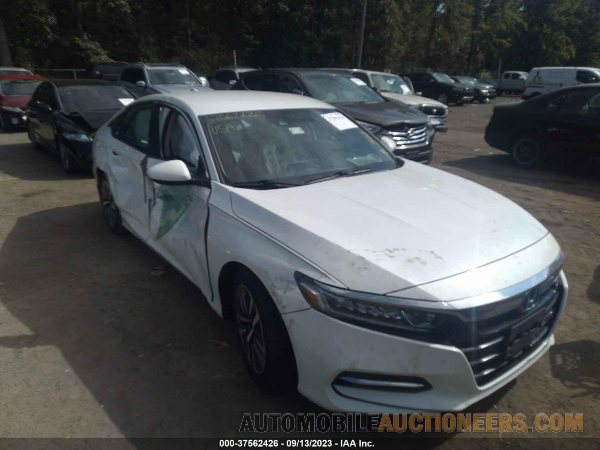 1HGCV3F18JA016864 HONDA ACCORD HYBRID 2018