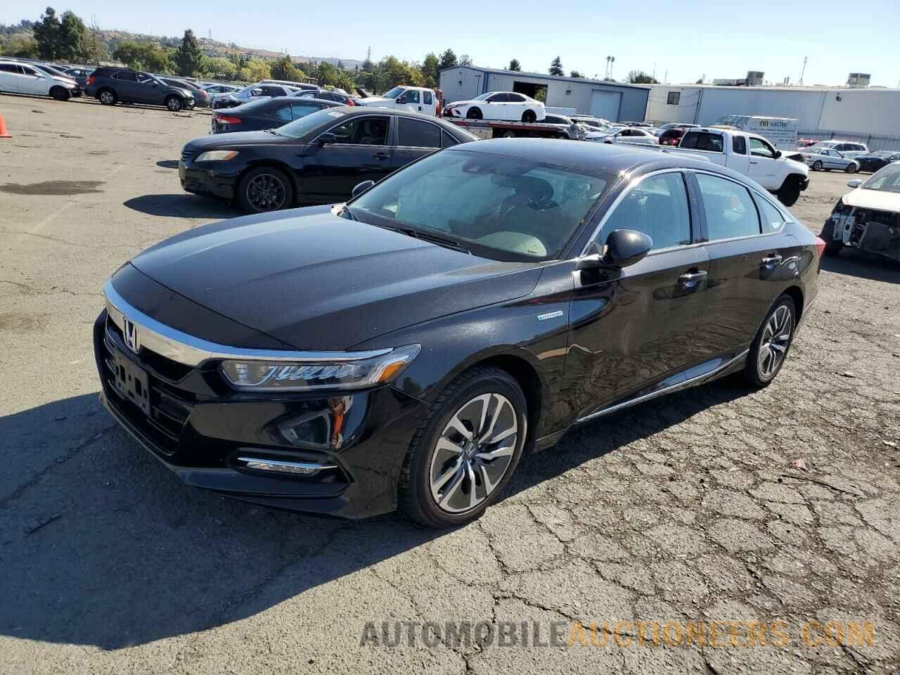 1HGCV3F42JA001061 HONDA ACCORD 2018