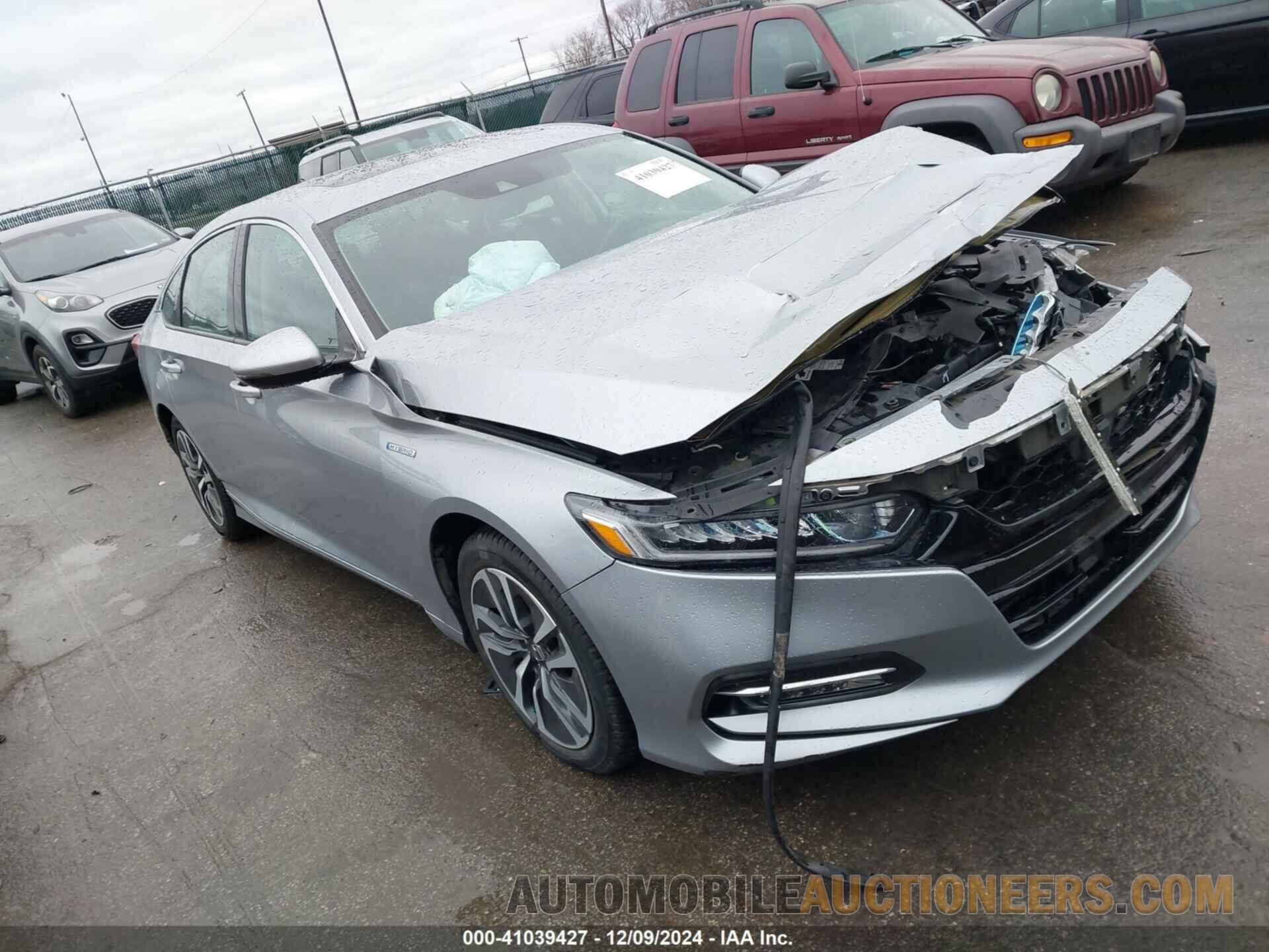 1HGCV3F50JA003917 HONDA ACCORD HYBRID 2018