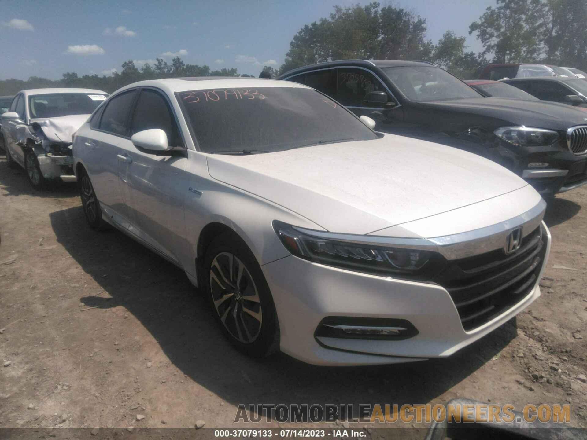 1HGCV3F50JA011757 HONDA ACCORD HYBRID 2018