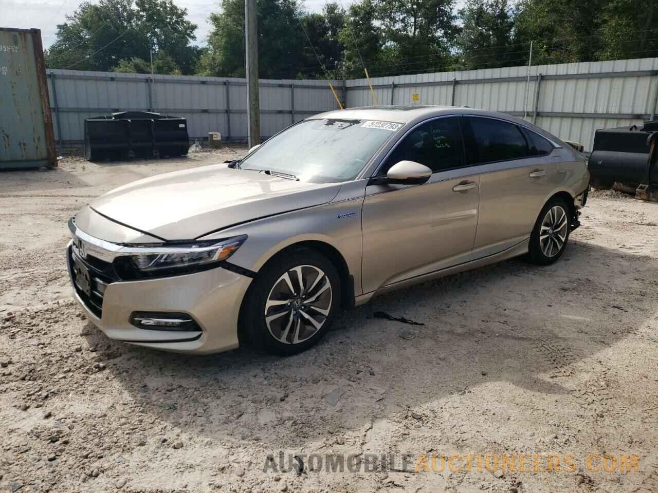 1HGCV3F52KA009915 HONDA ACCORD 2019