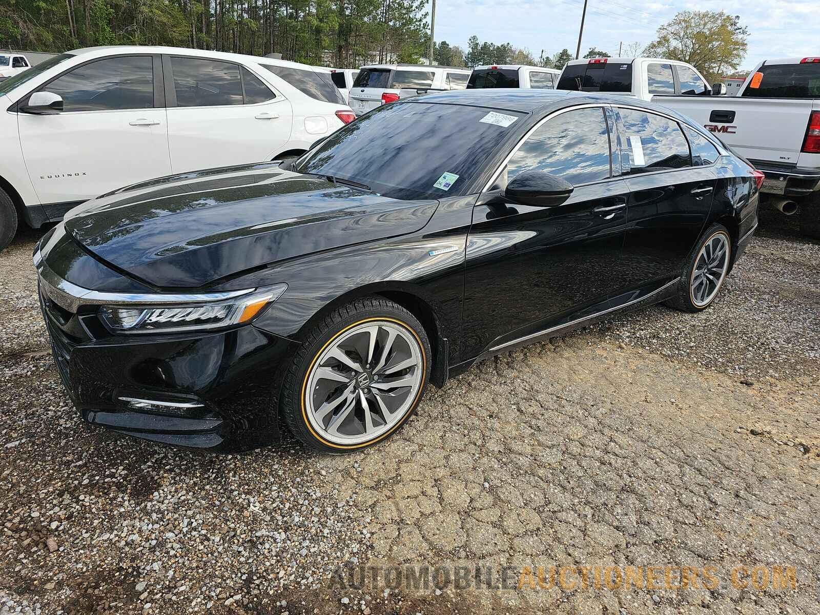 1HGCV3F53JA003488 Honda Accord Hybrid 2018