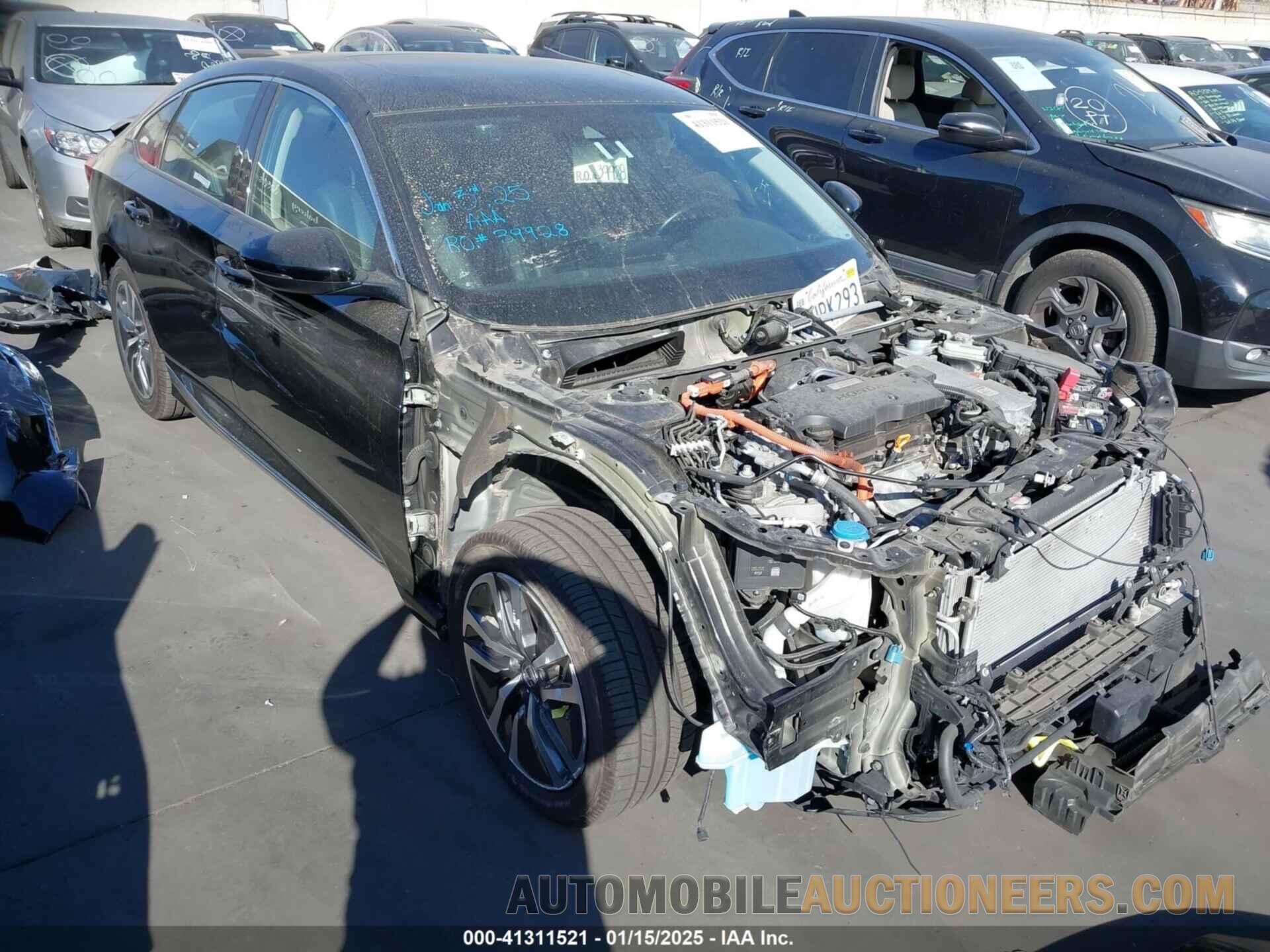 1HGCV3F55KA004210 HONDA ACCORD HYBRID 2019