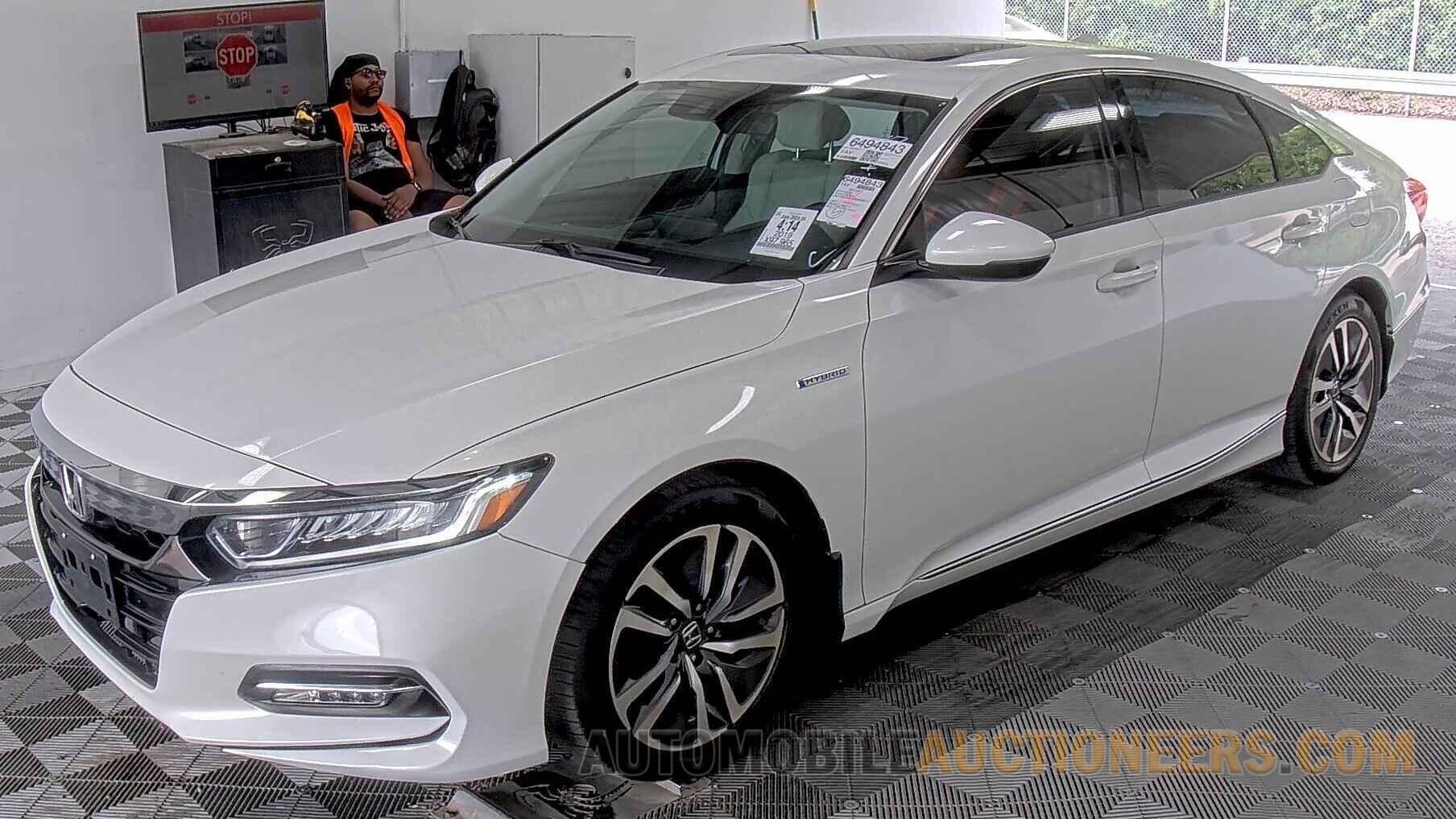 1HGCV3F55KA008077 Honda Accord Hybrid 2019