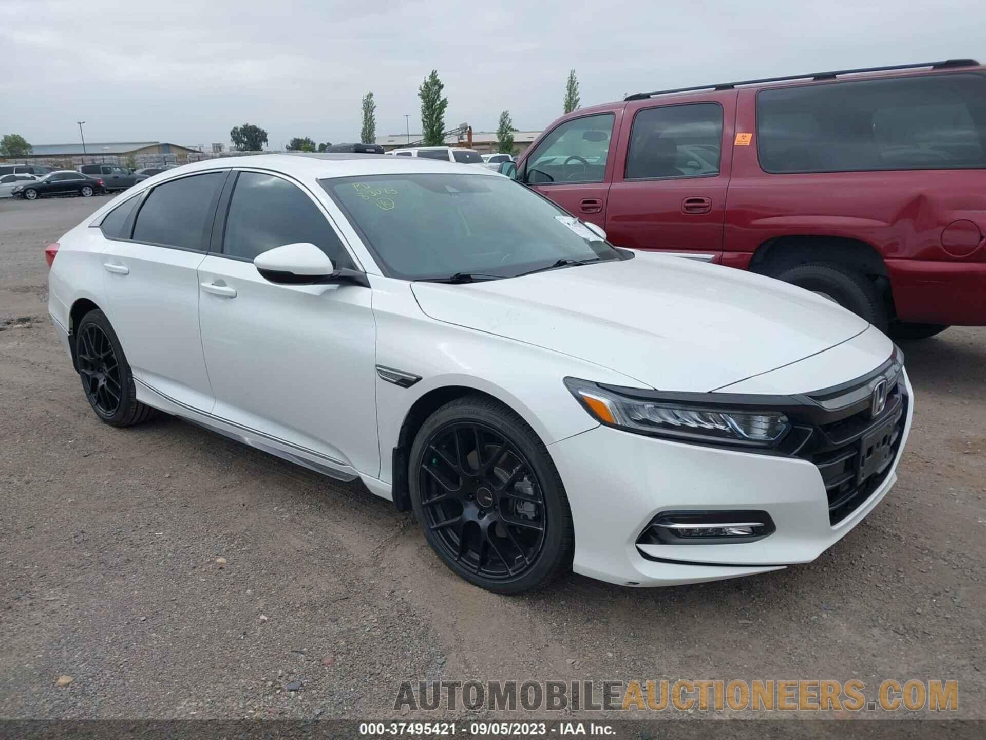 1HGCV3F57JA009200 HONDA ACCORD HYBRID 2018