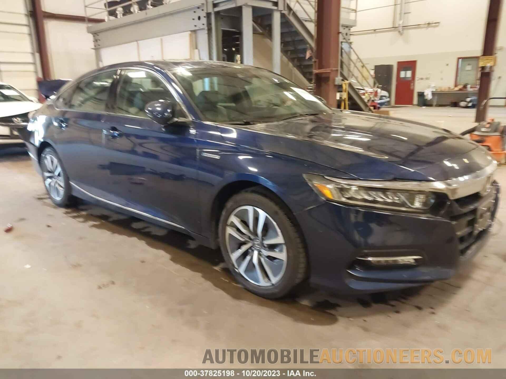 1HGCV3F58JA007147 HONDA ACCORD HYBRID 2018