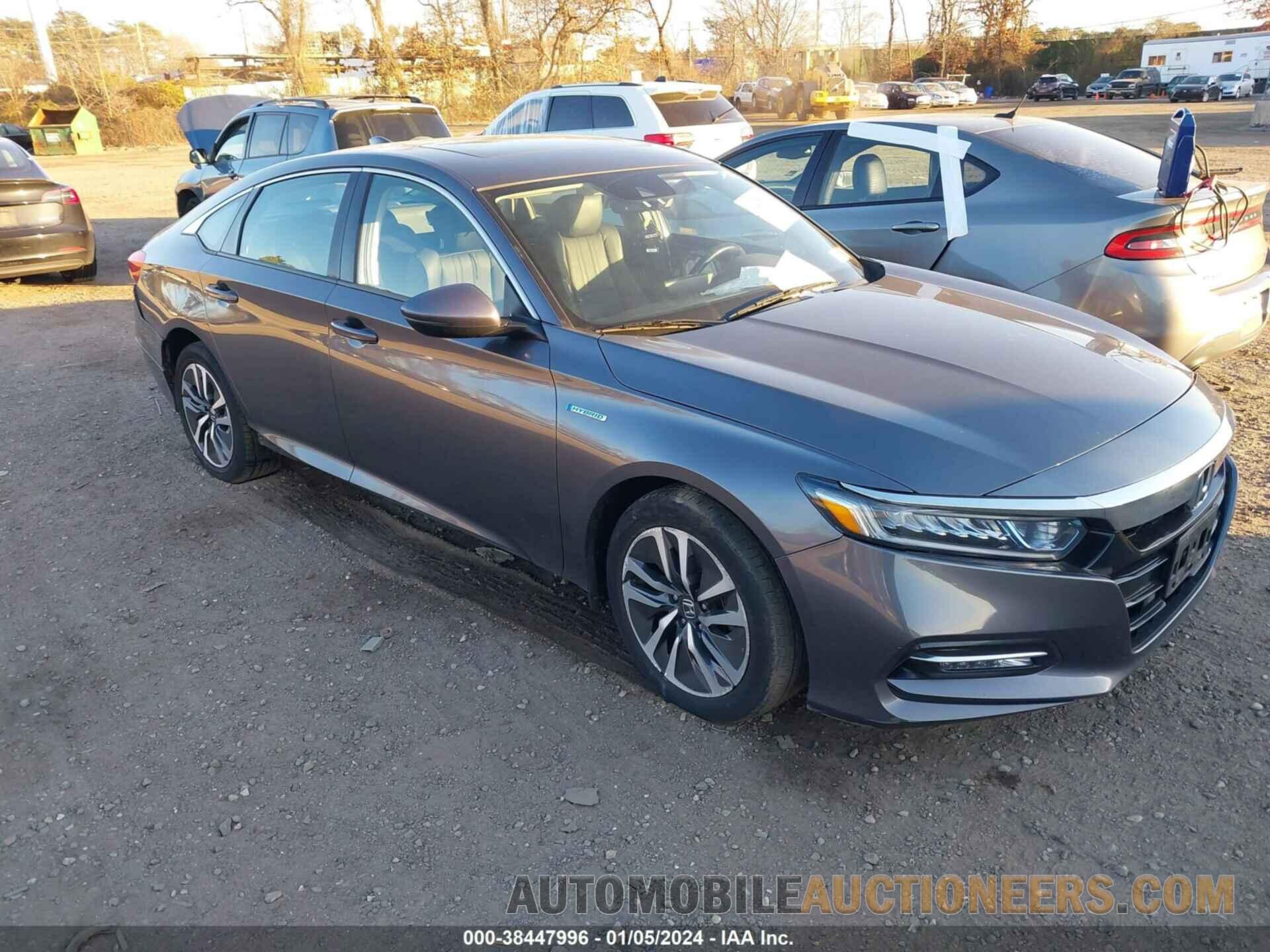 1HGCV3F62JA001126 HONDA ACCORD HYBRID 2018