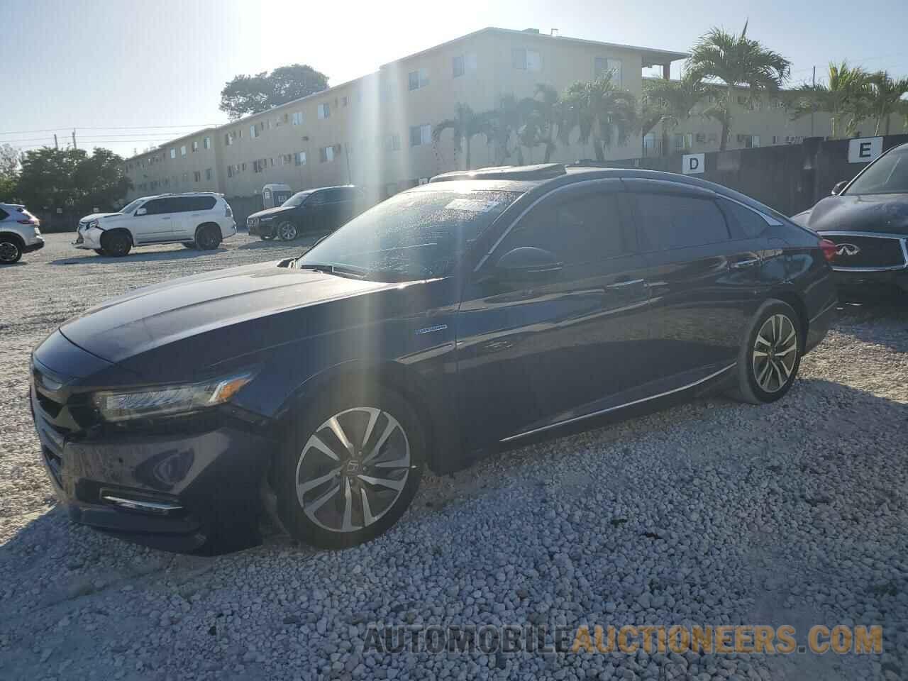 1HGCV3F94JA010503 HONDA ACCORD 2018