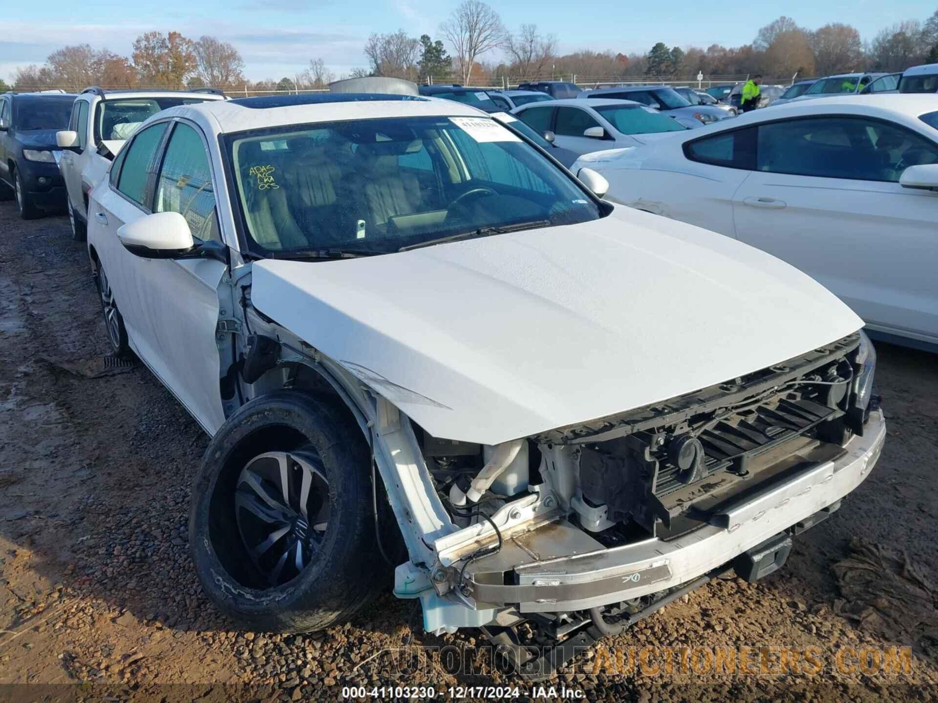 1HGCV3F95KA000242 HONDA ACCORD HYBRID 2019