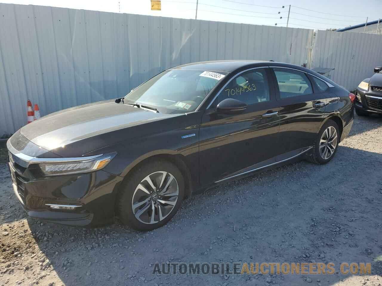 1HGCV3F97JA008115 HONDA ACCORD 2018