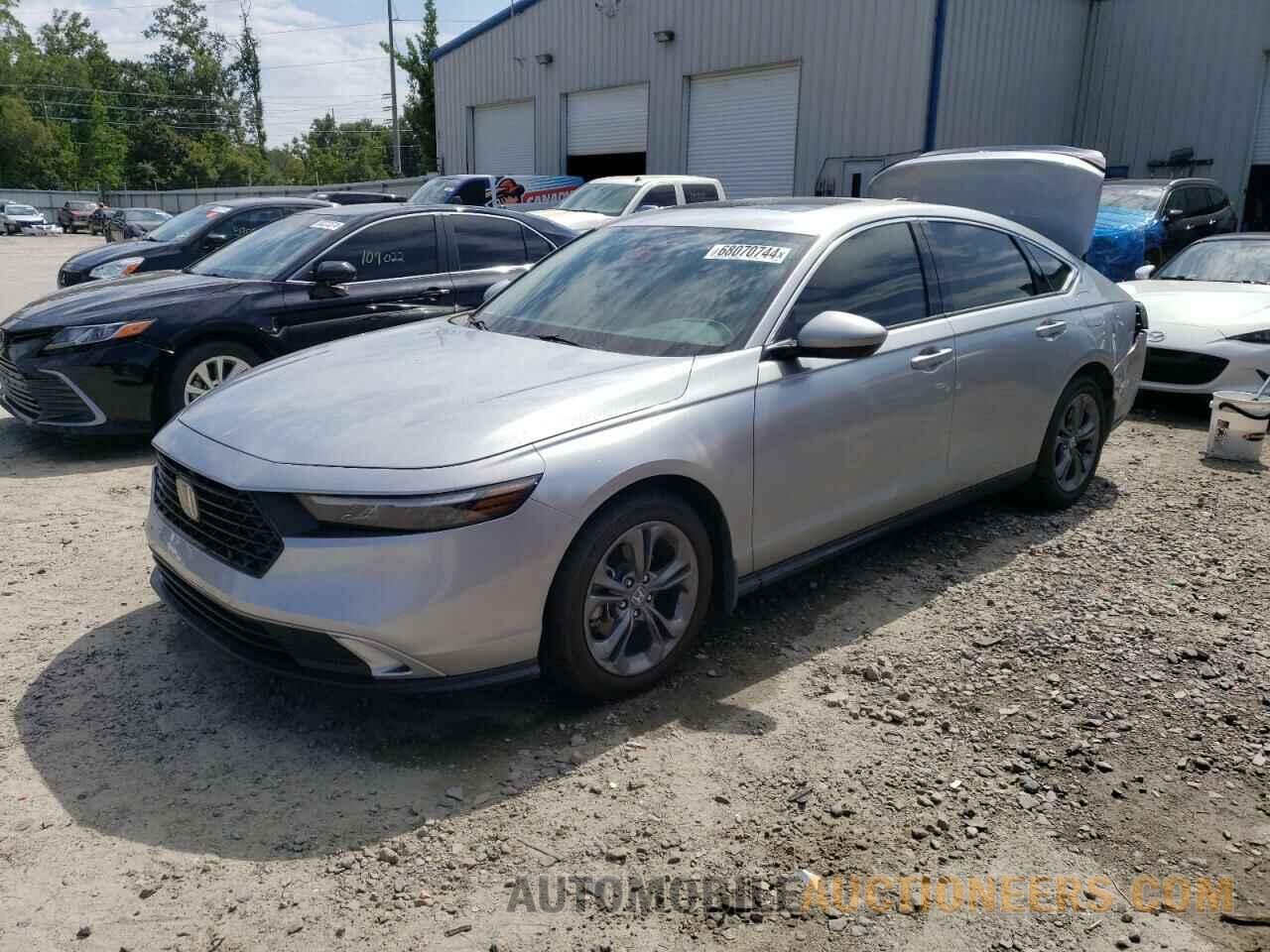 1HGCY1F3XRA008838 HONDA ACCORD 2024