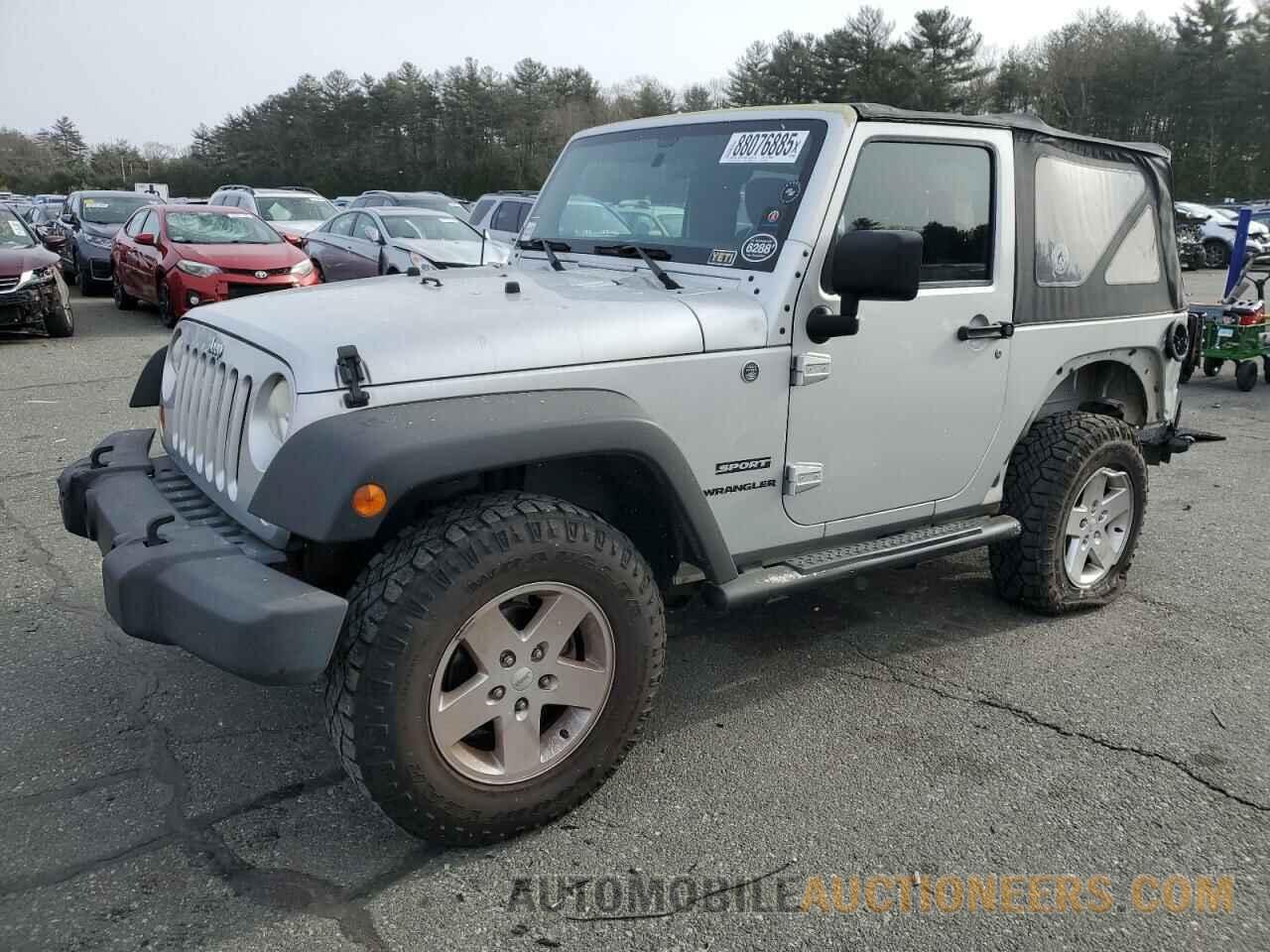 1J4AA2D10BL556059 JEEP WRANGLER 2011