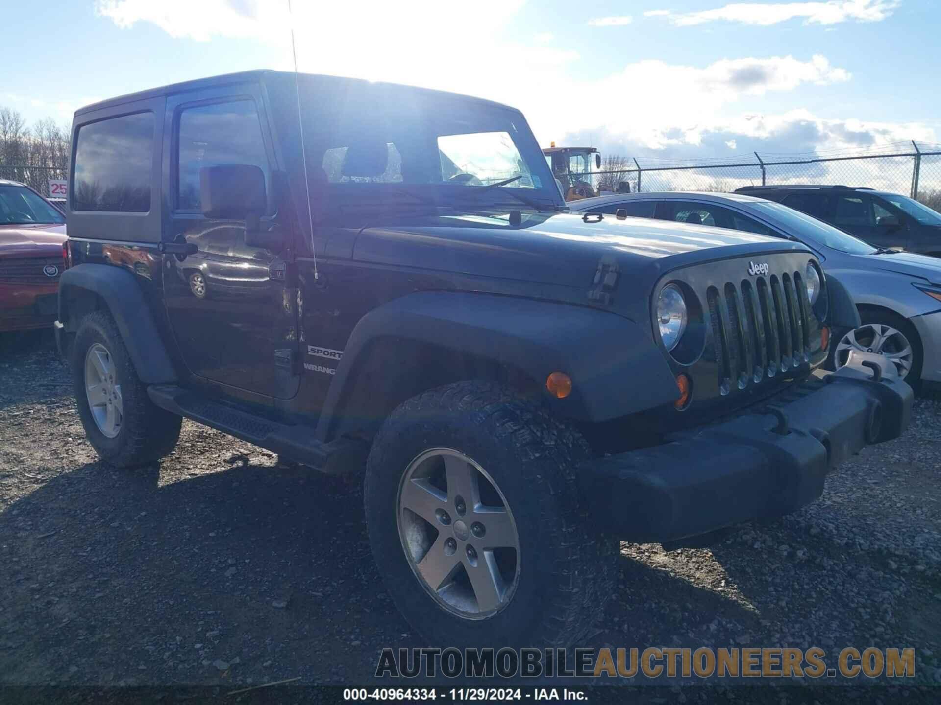 1J4AA2D15BL635243 JEEP WRANGLER 2011