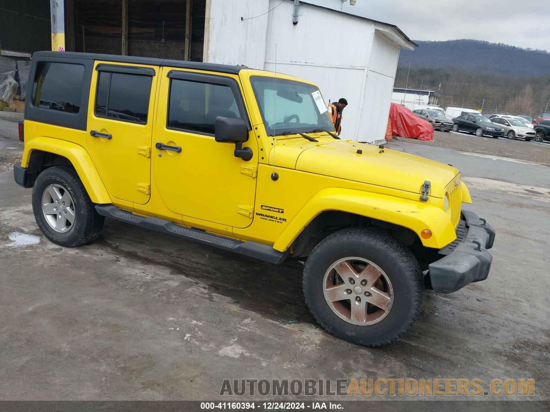 1J4BA3H15BL556790 JEEP WRANGLER UNLIMITED 2011