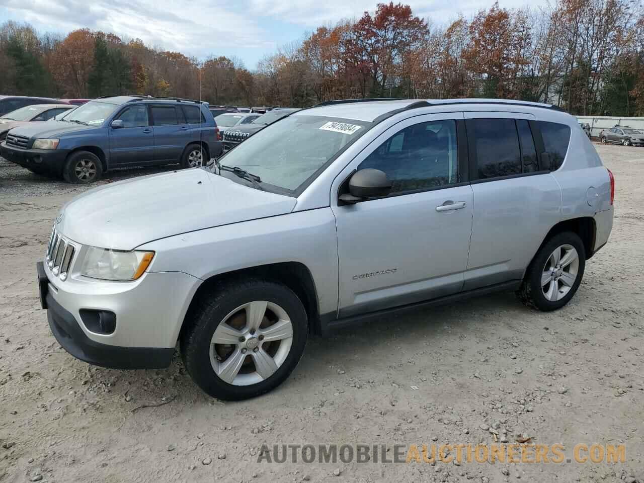 1J4NF1FB3BD134011 JEEP COMPASS 2011