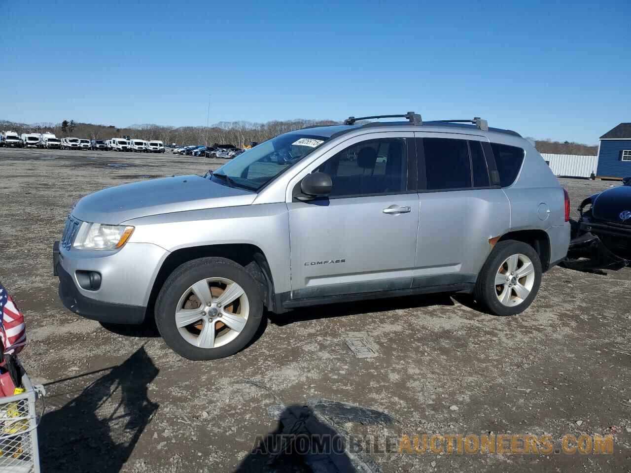 1J4NF1FB6BD282122 JEEP COMPASS 2011