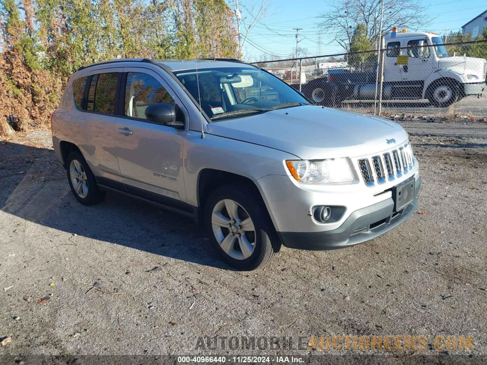 1J4NF1FB8BD282932 JEEP COMPASS 2011