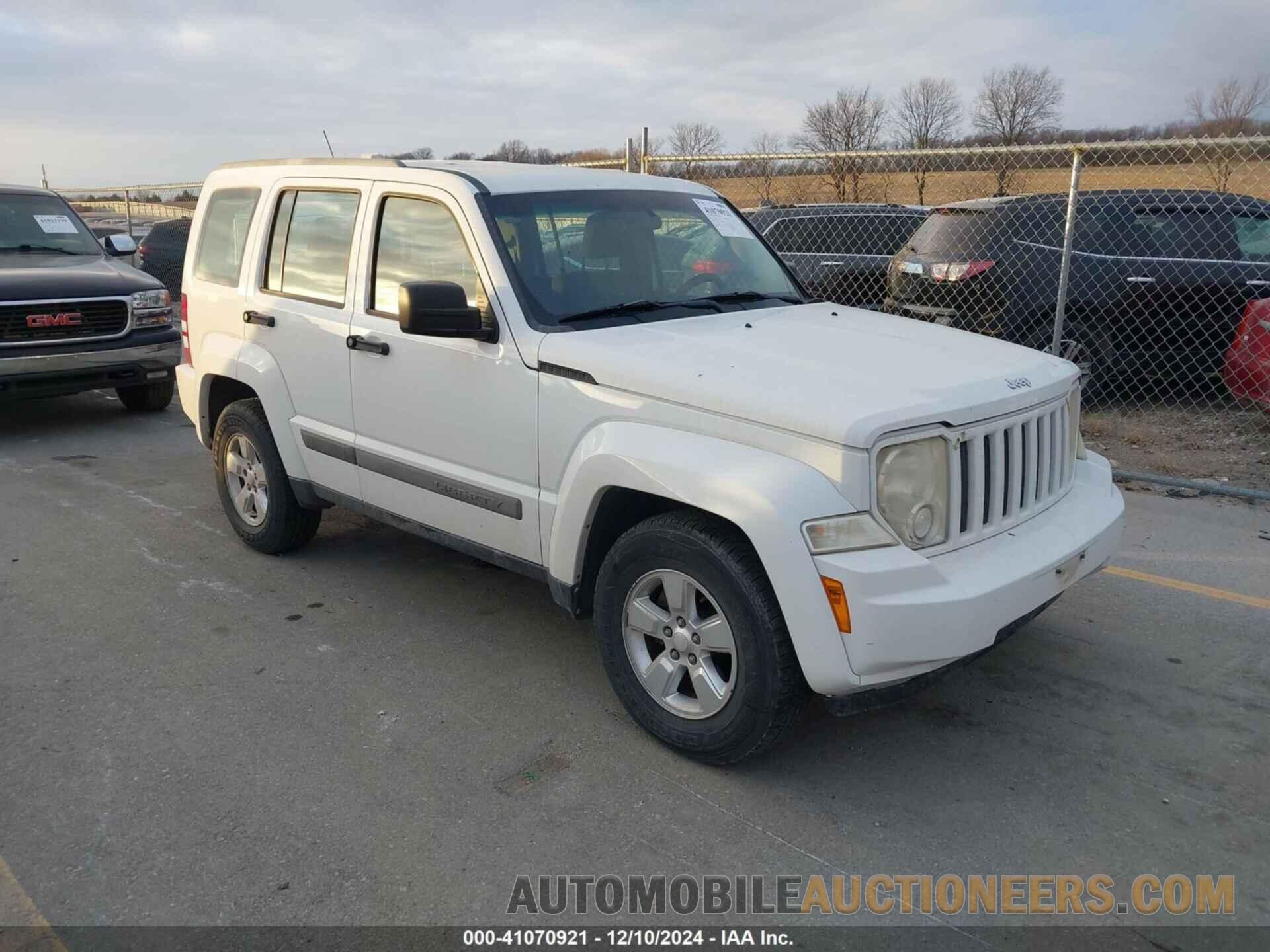 1J4PN2GK4BW580656 JEEP LIBERTY 2011