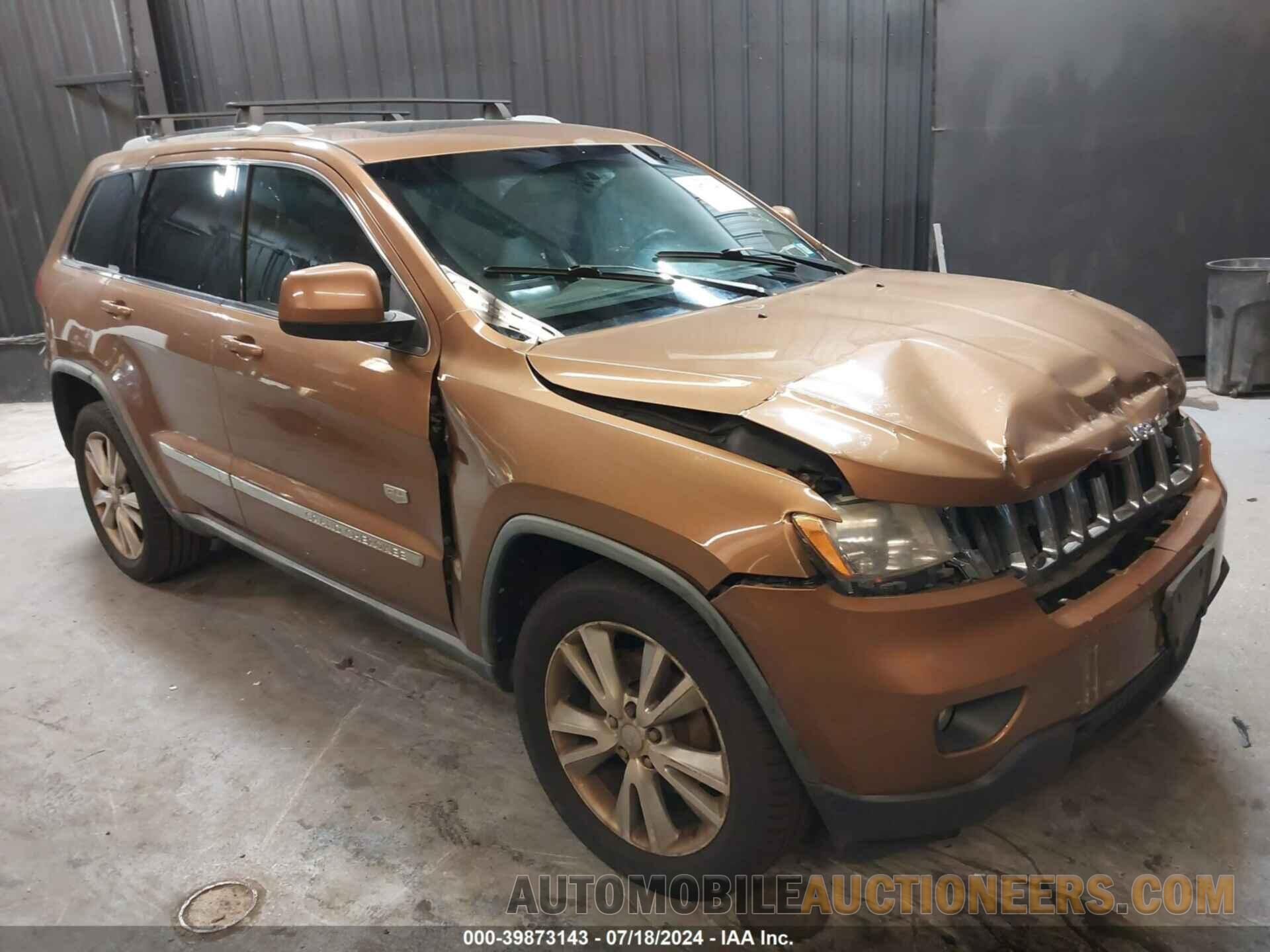 1J4RR4GG0BC678010 JEEP GRAND CHEROKEE 2011