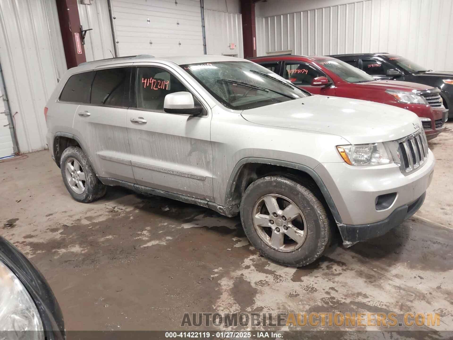 1J4RR4GG1BC566705 JEEP GRAND CHEROKEE 2011