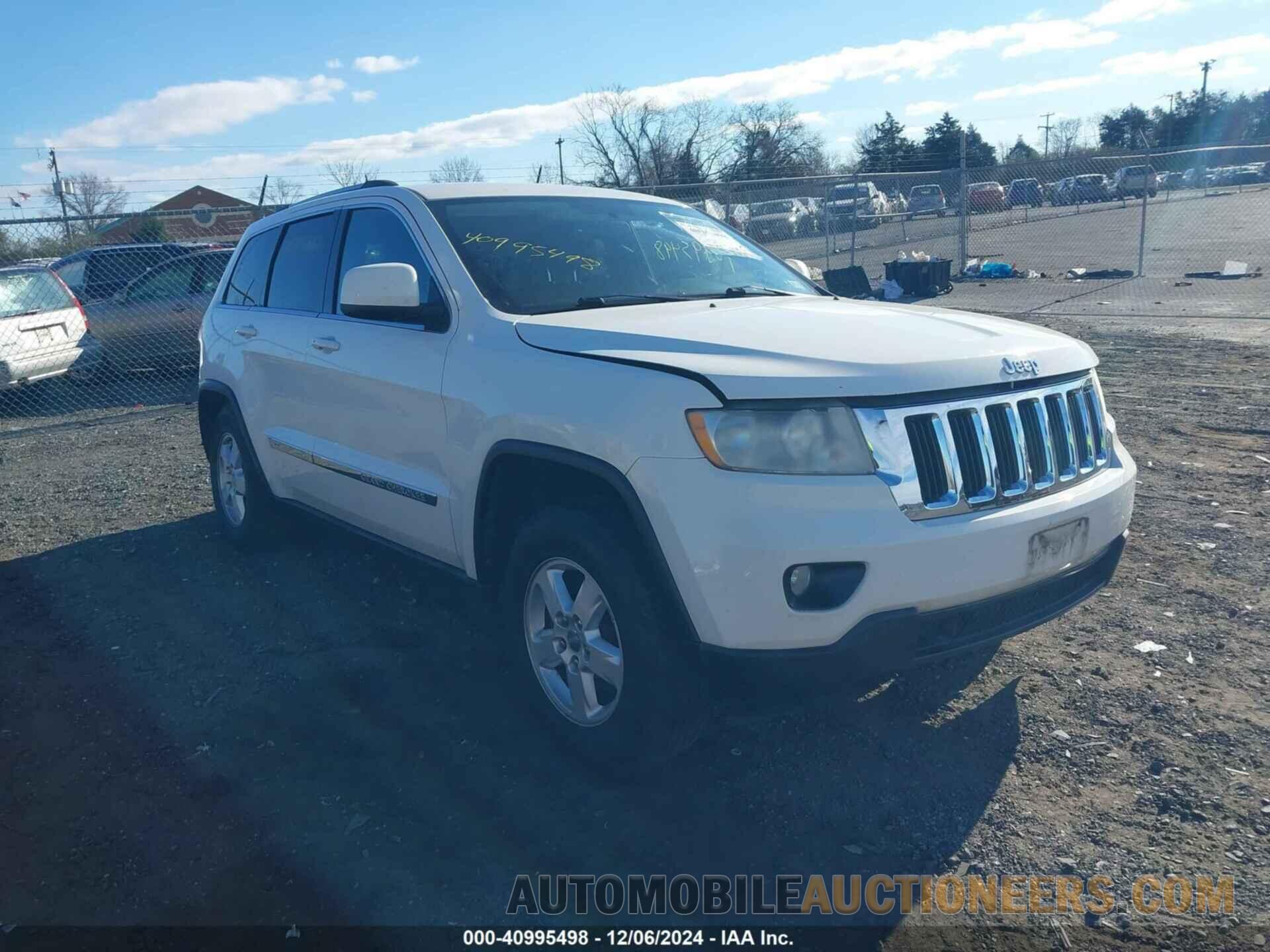 1J4RR4GG1BC589840 JEEP GRAND CHEROKEE 2011