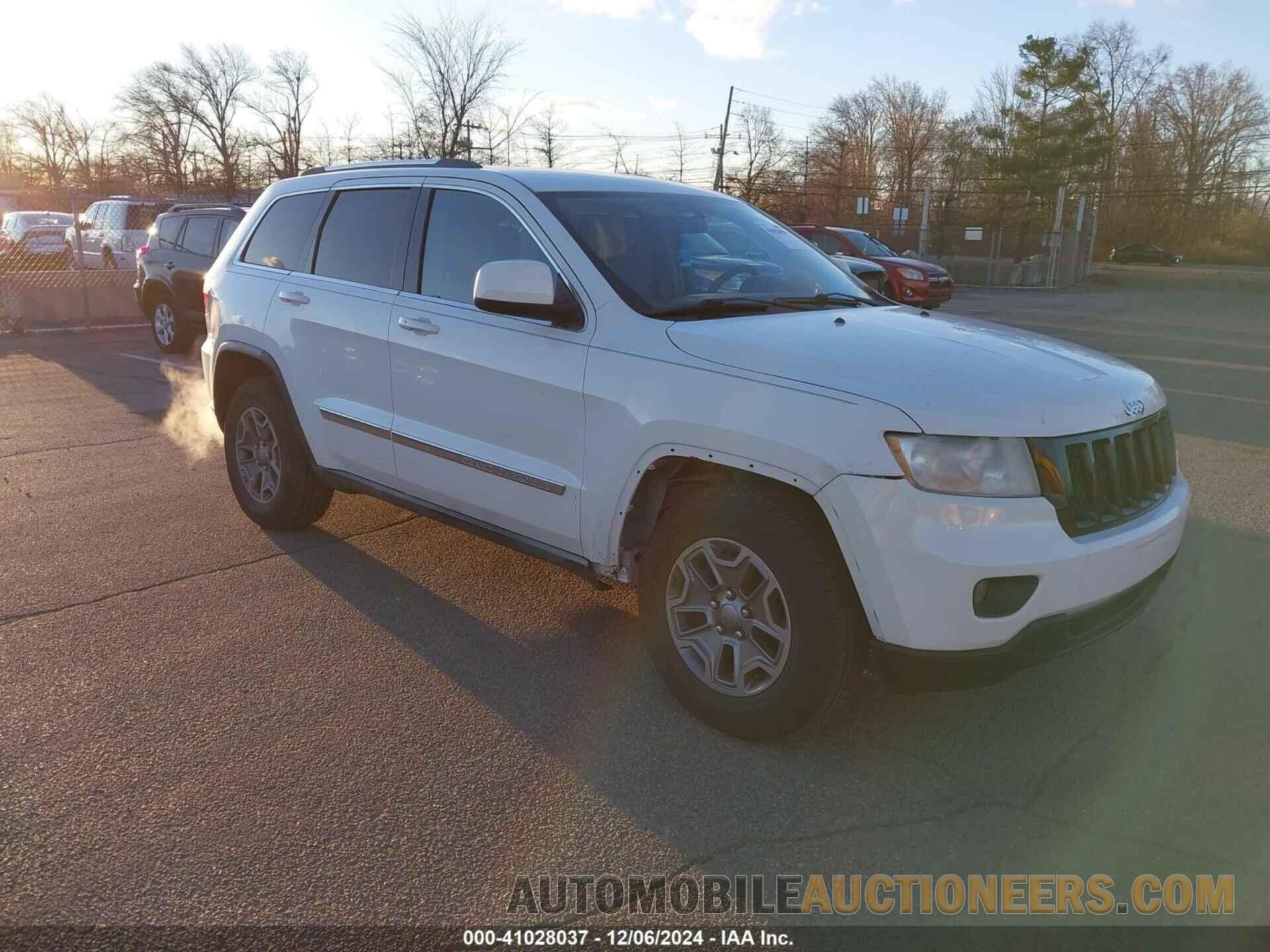 1J4RR4GG4BC547419 JEEP GRAND CHEROKEE 2011