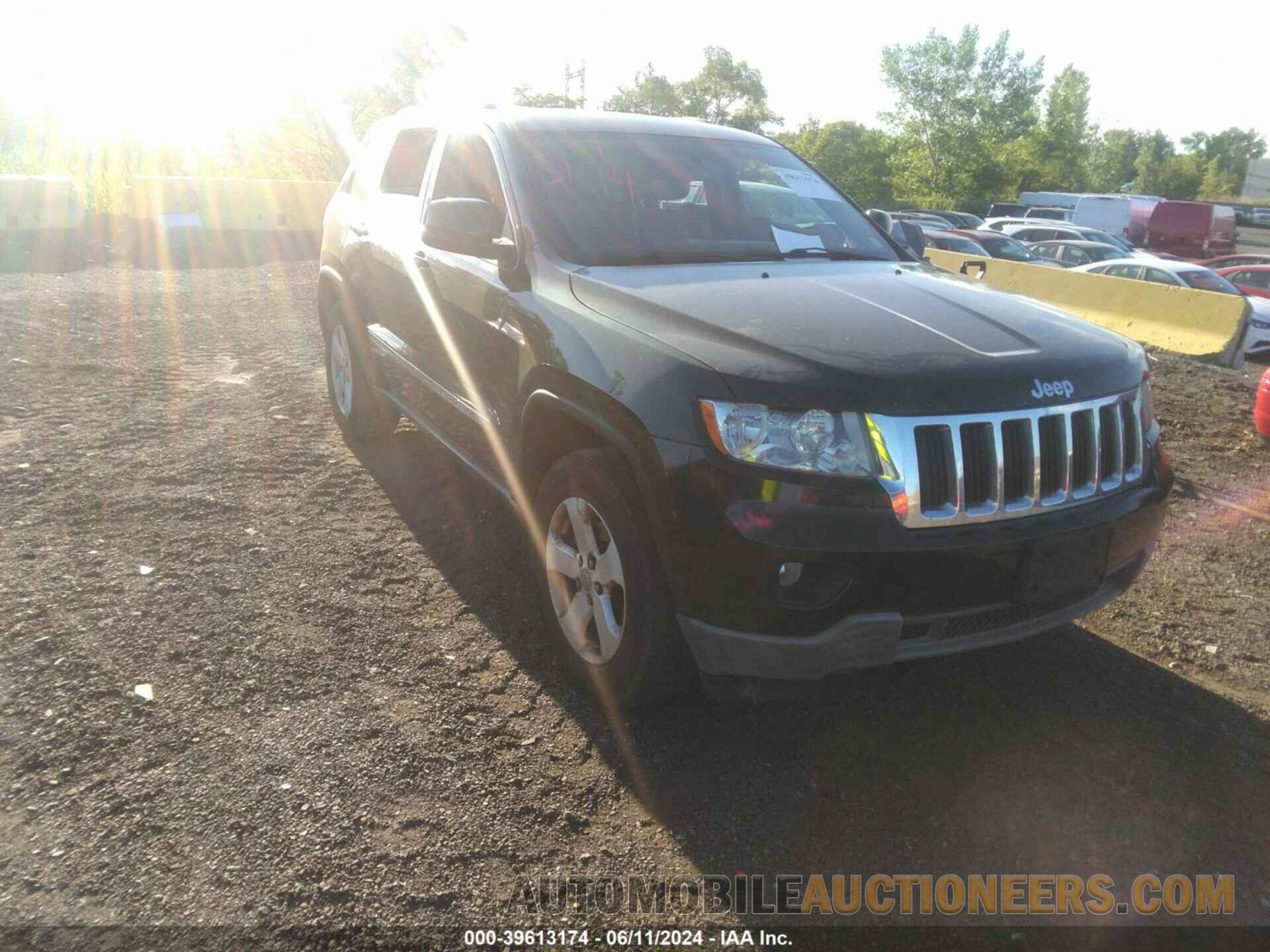 1J4RR4GG5BC541922 JEEP GRAND CHEROKEE 2011