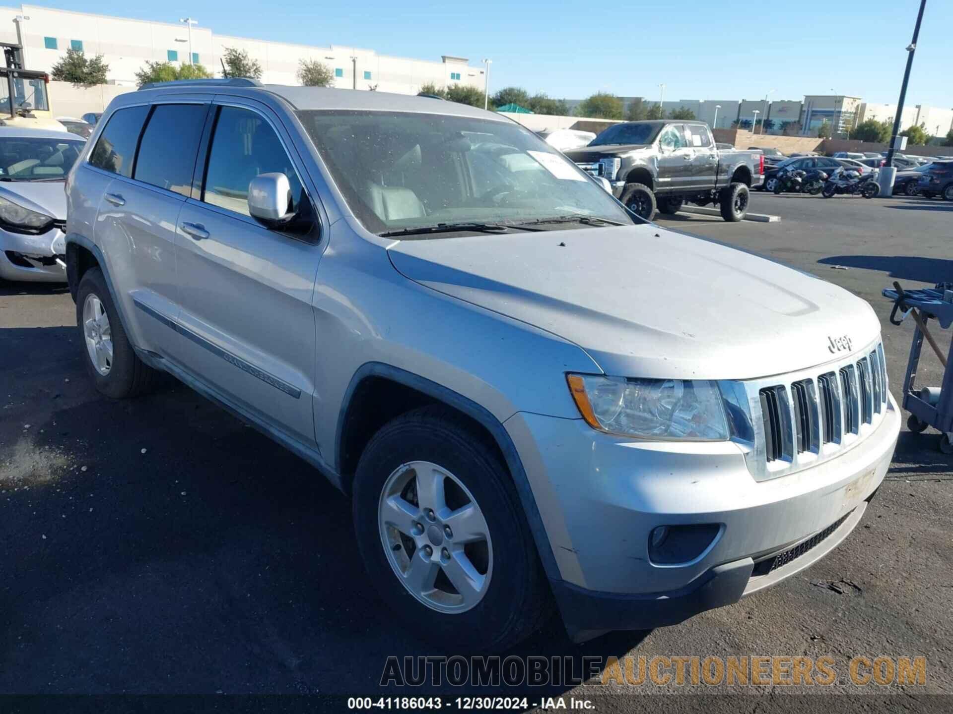 1J4RS4GG3BC557184 JEEP GRAND CHEROKEE 2011