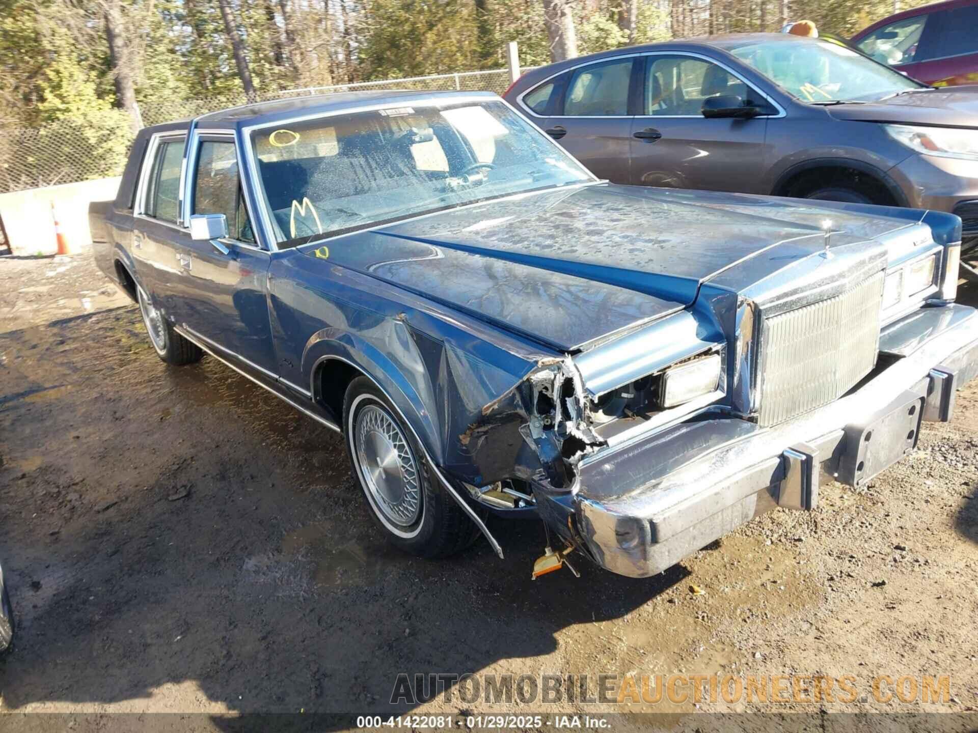 1LNBM81F7JY628554 LINCOLN TOWN CAR 1988