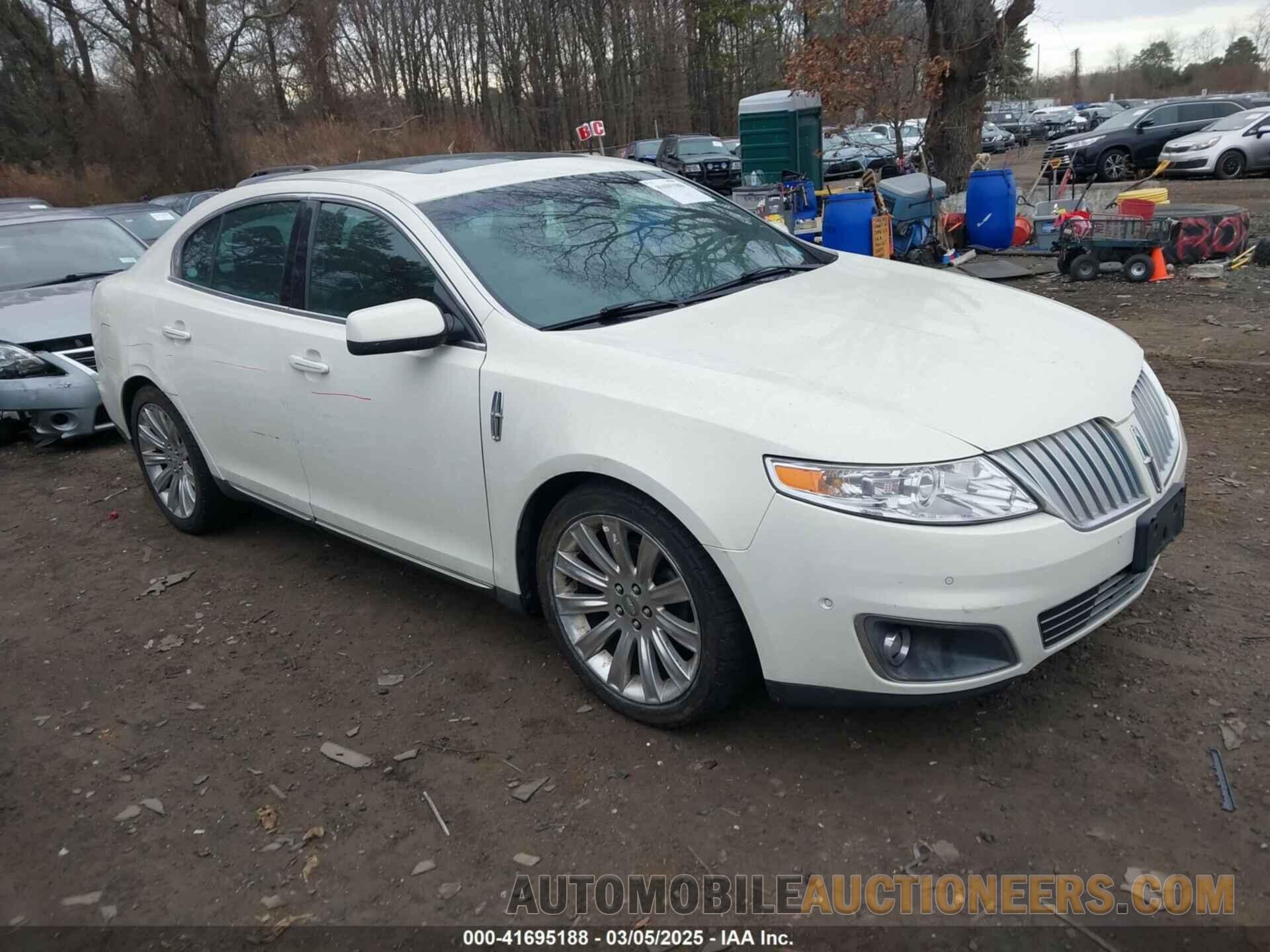 1LNHL9FT4CG806530 LINCOLN MKS 2012