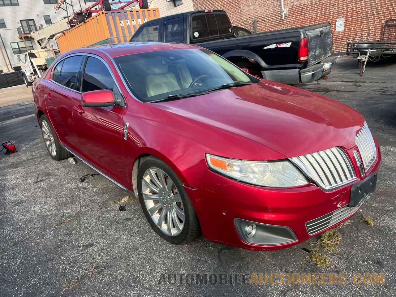 1LNHL9FT8AG604562 LINCOLN MKS 2010