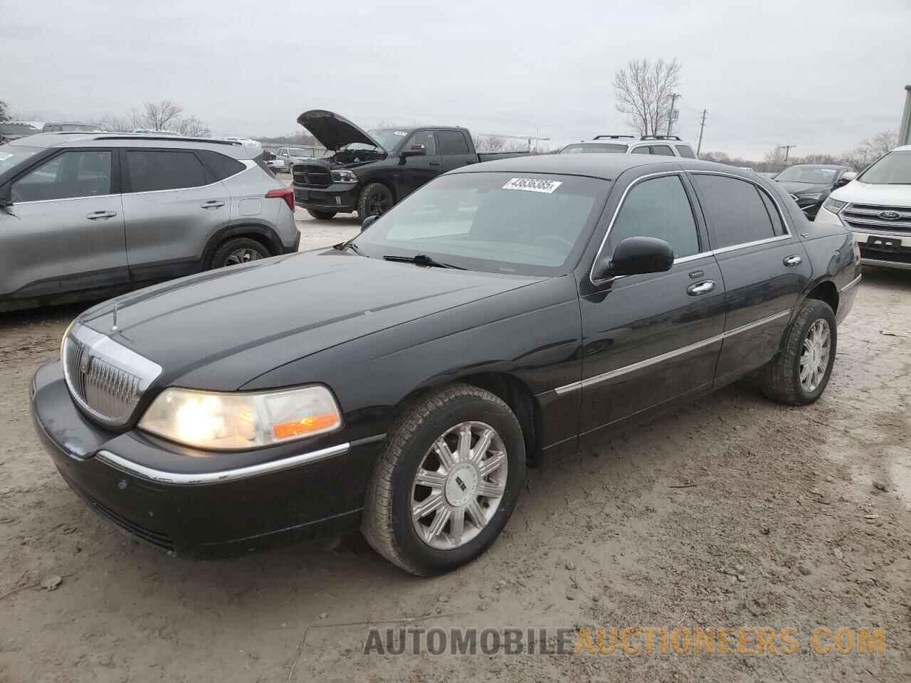 1LNHM82V36Y618546 LINCOLN TOWNCAR 2006