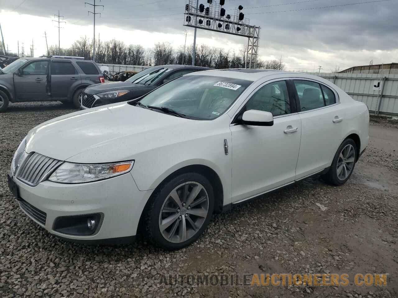 1LNHM93R99G626328 LINCOLN MKS 2009