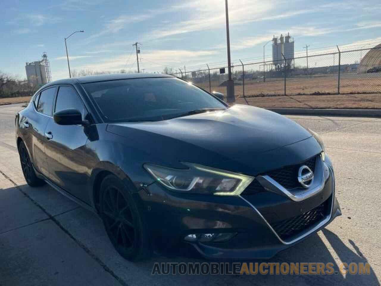 1N4AA6AP5HC366004 NISSAN MAXIMA 2017