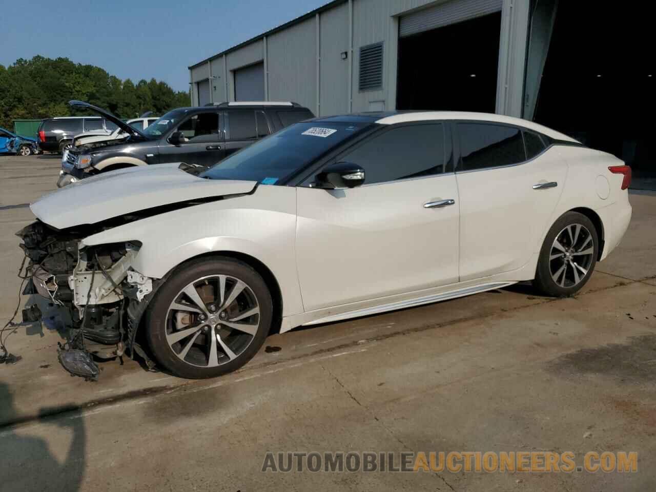 1N4AA6AP6JC407469 NISSAN MAXIMA 2018