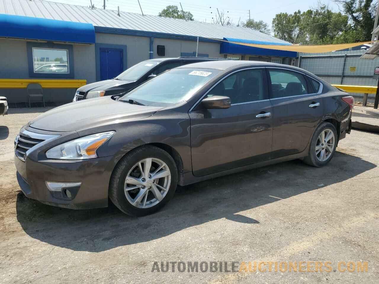 1N4AL3AP0DC149687 NISSAN ALTIMA 2013