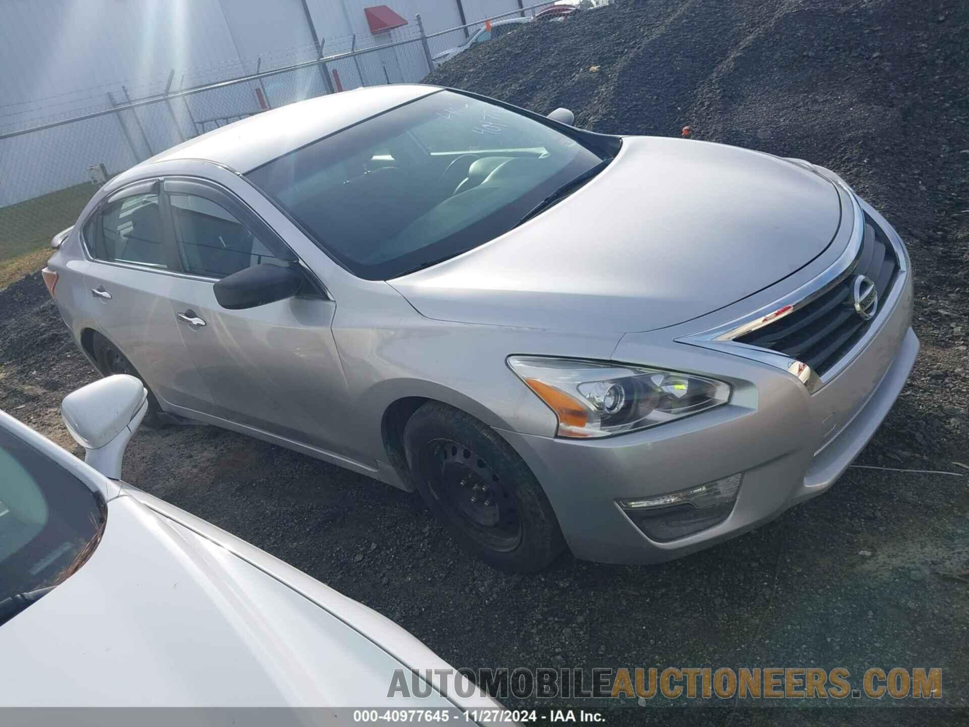 1N4AL3AP0DC207720 NISSAN ALTIMA 2013