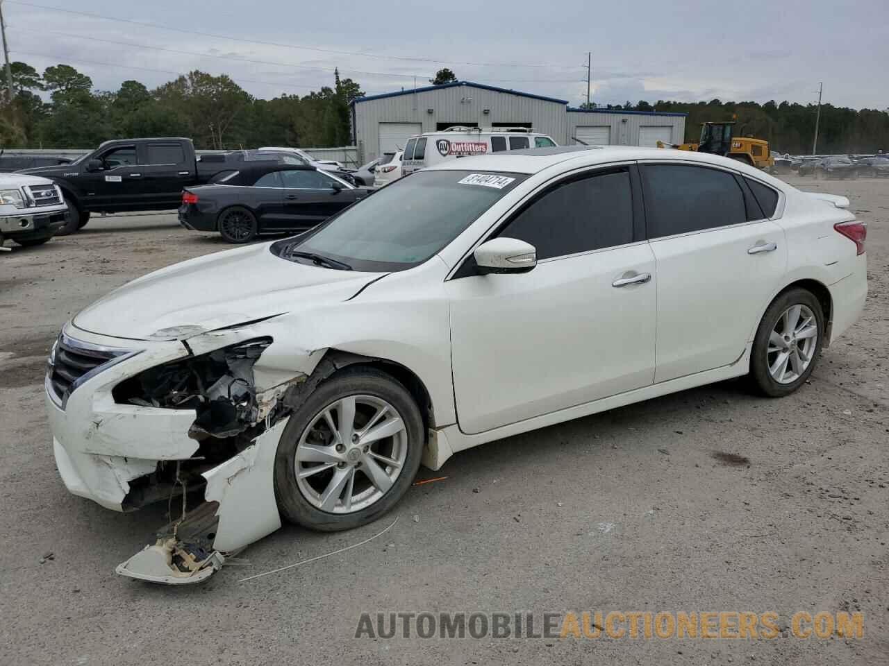 1N4AL3AP0DC213601 NISSAN ALTIMA 2013