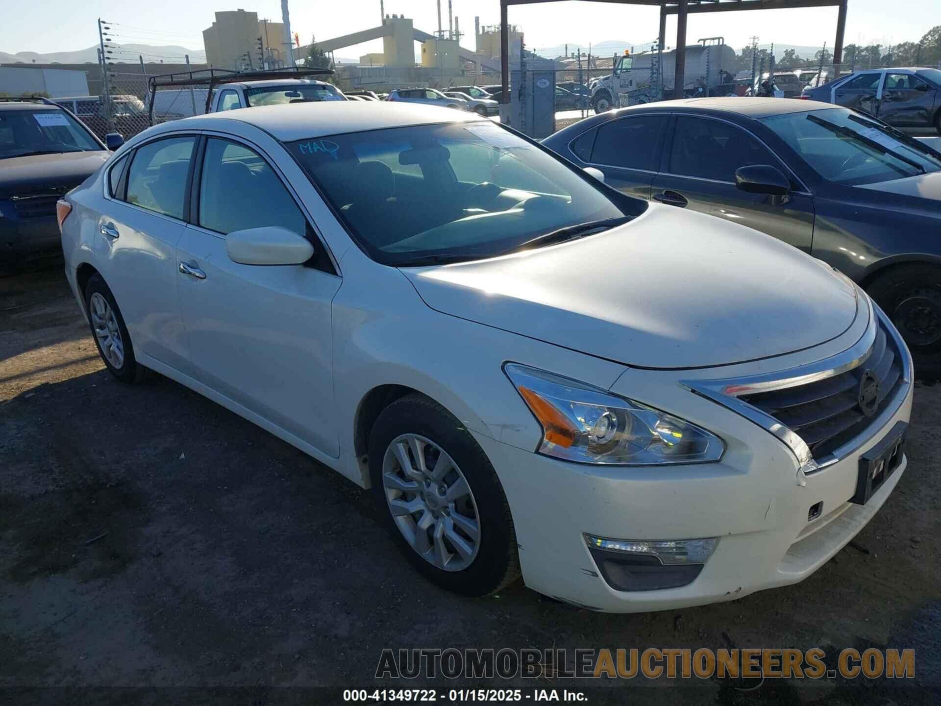 1N4AL3AP0DN520559 NISSAN ALTIMA 2013