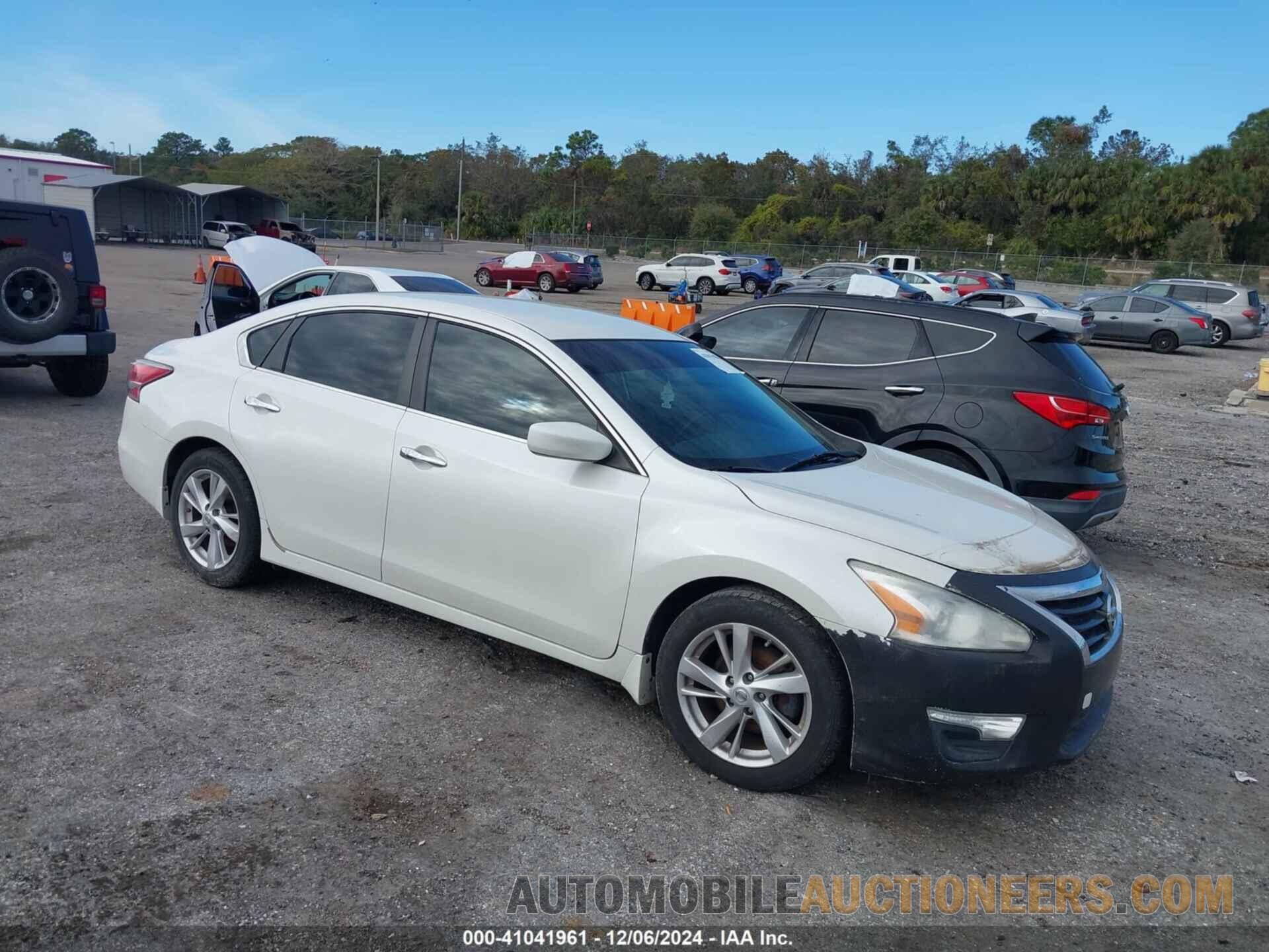 1N4AL3AP0EC282001 NISSAN ALTIMA 2014