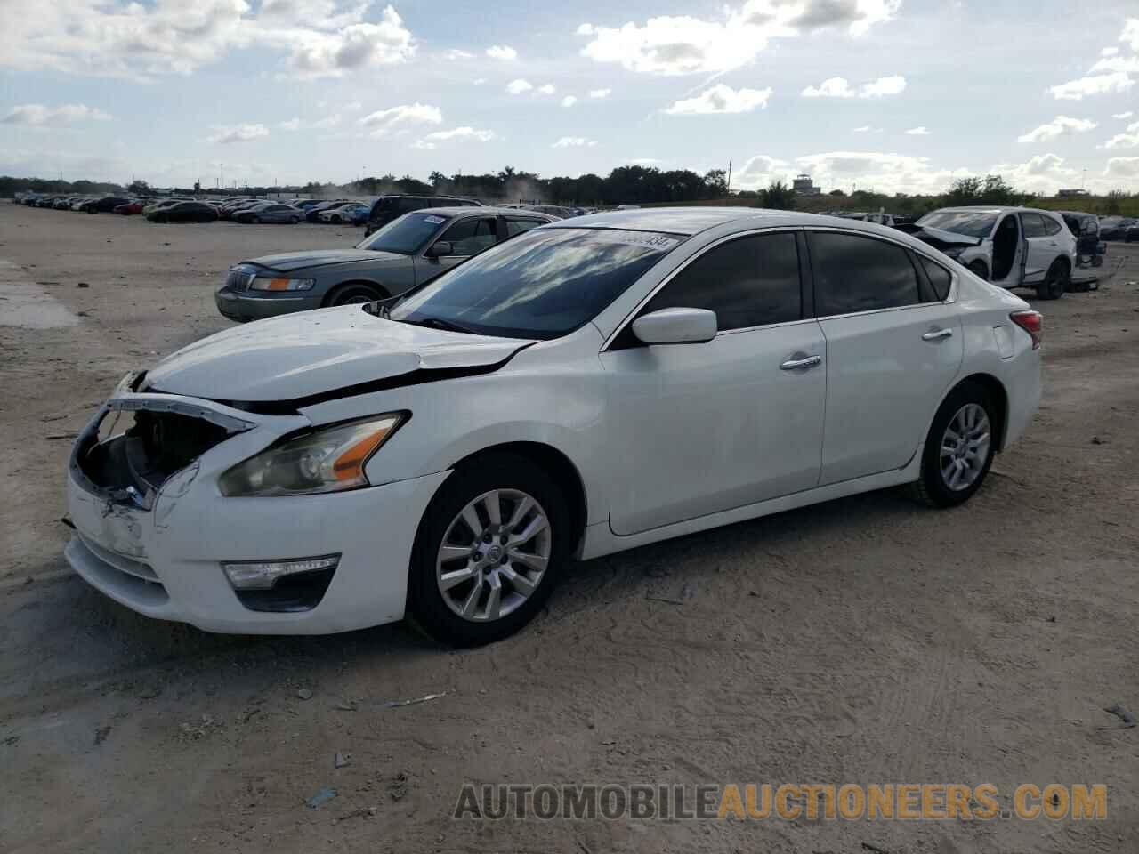 1N4AL3AP0EN340323 NISSAN ALTIMA 2014