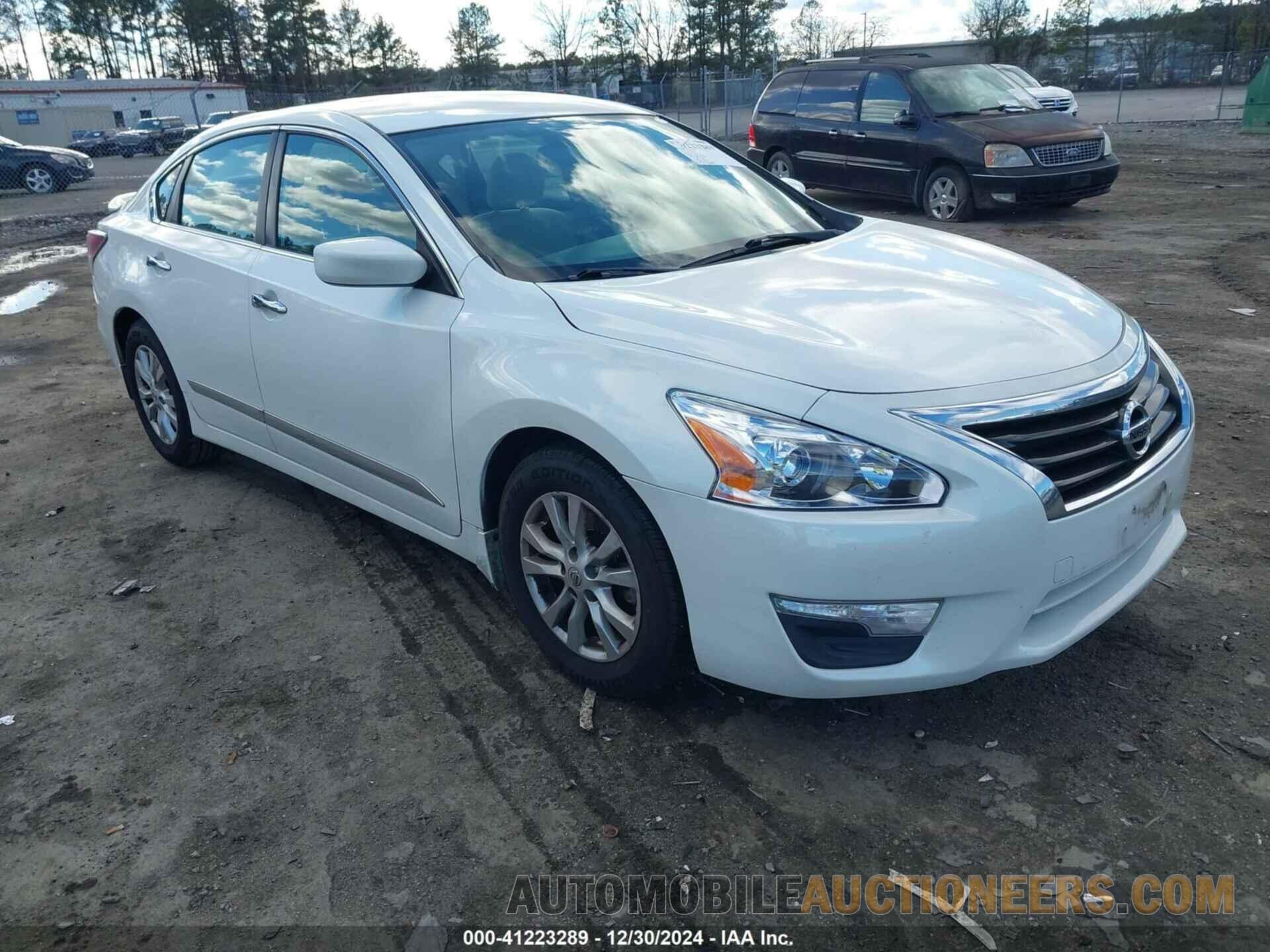 1N4AL3AP0FC110777 NISSAN ALTIMA 2015